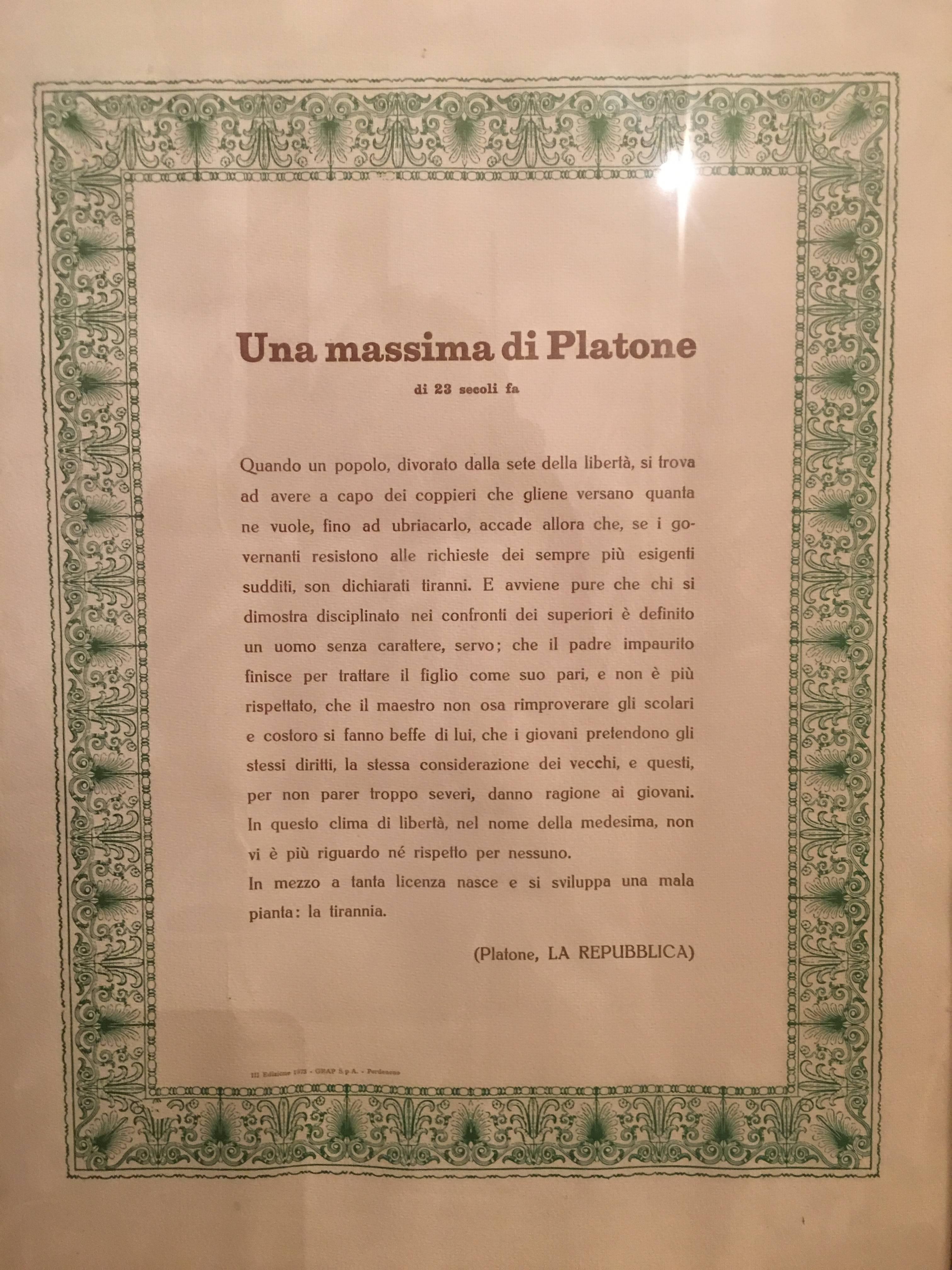 Greco Roman Plato's Phrase / Una Massima di Platone