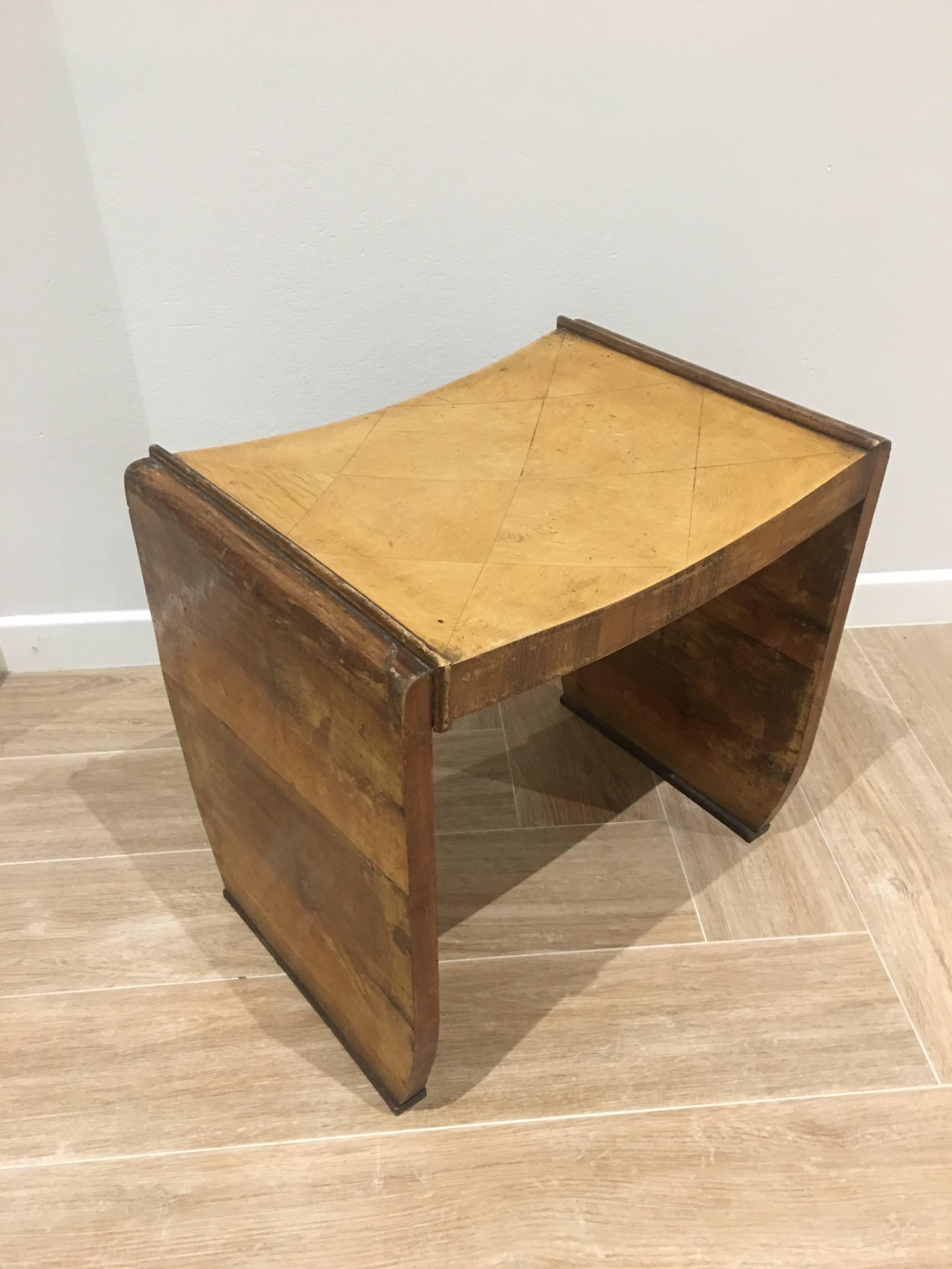 Art Deco Walnut Stool Italy  In Good Condition In Sofia, BG