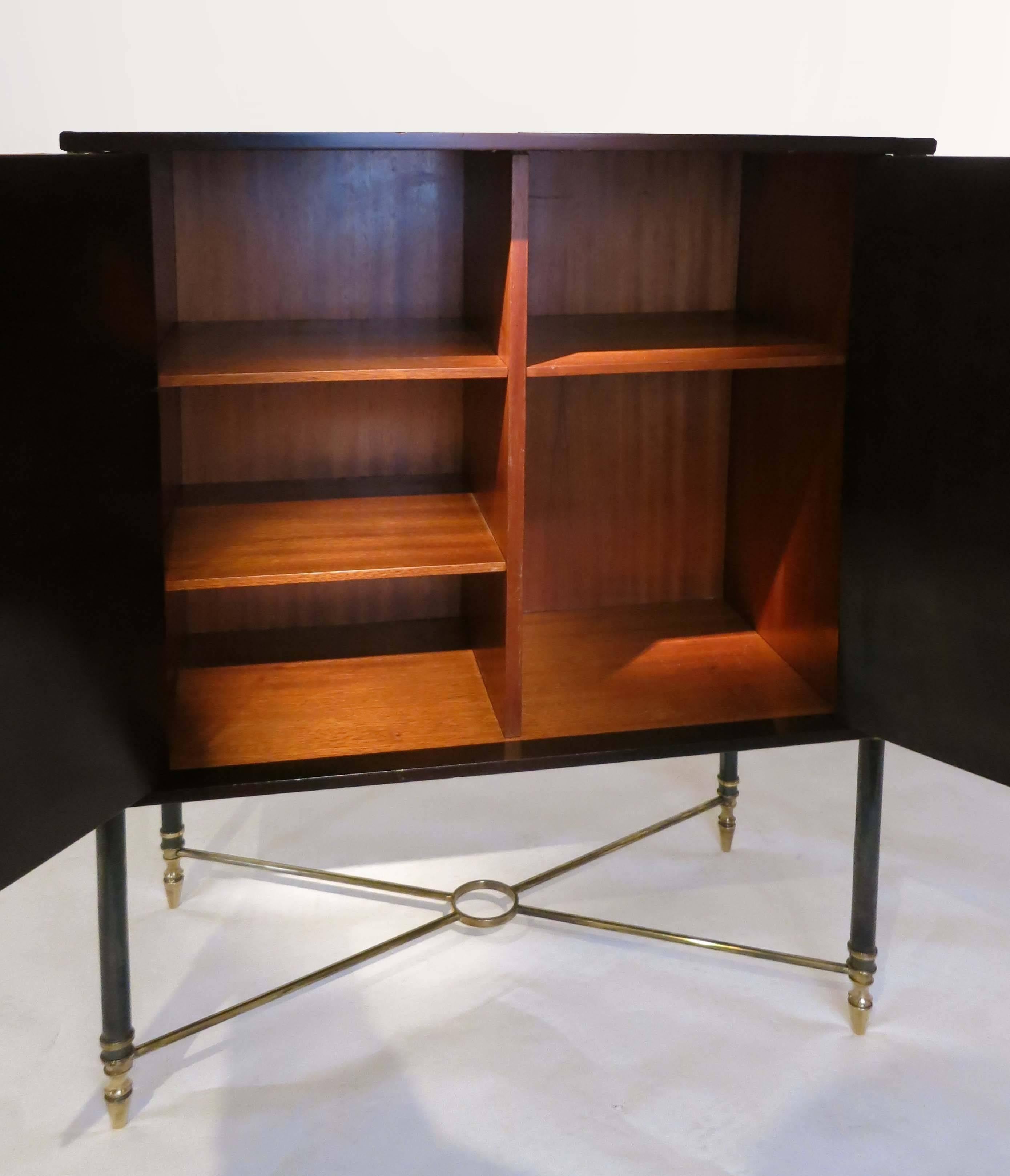 Lacquered Wood Cabinet in the Style of Leleu In Good Condition In Toulouse, FR
