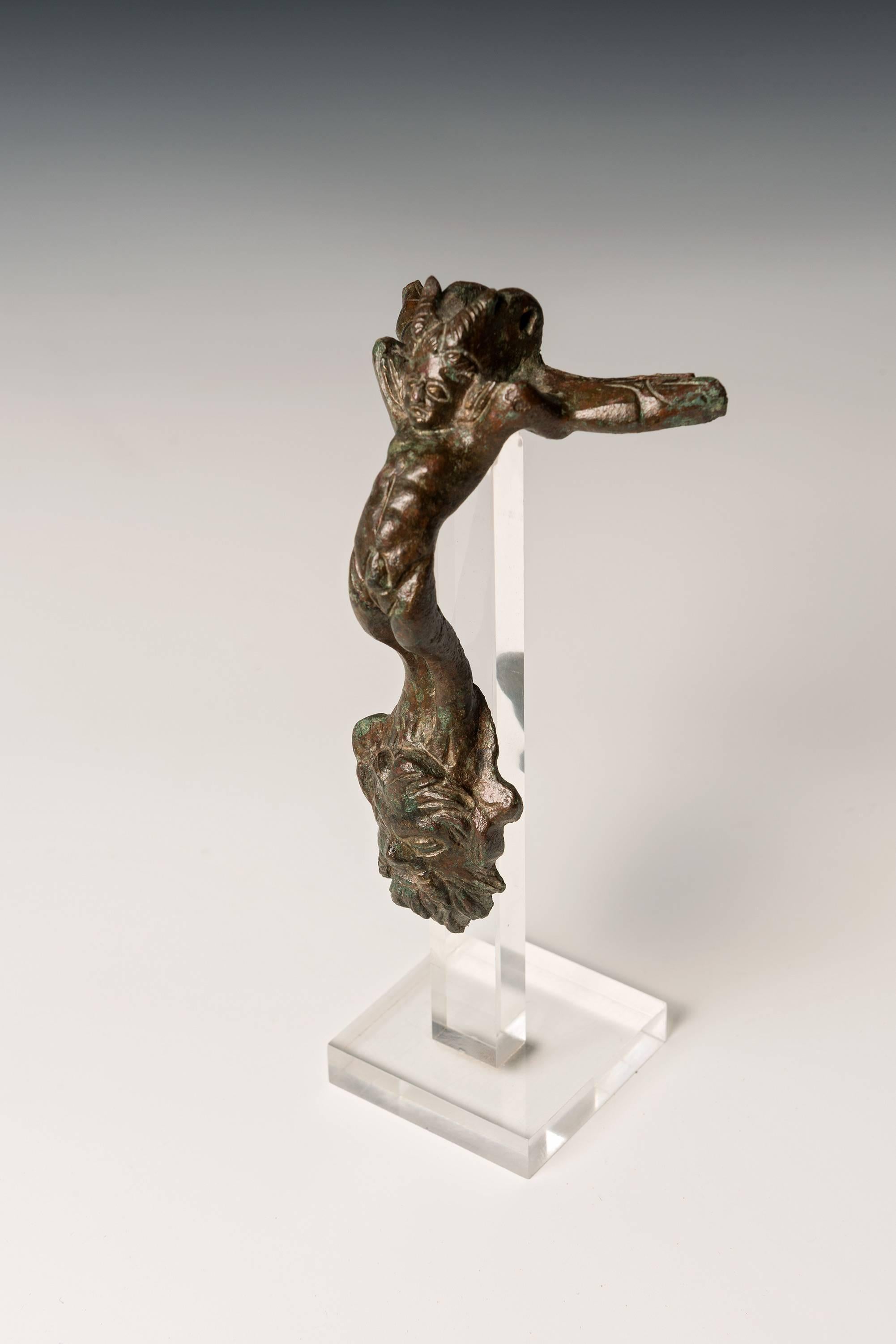 Ancient Etruscan Bronze Oinochoe Handle In Good Condition For Sale In Lugano, CH