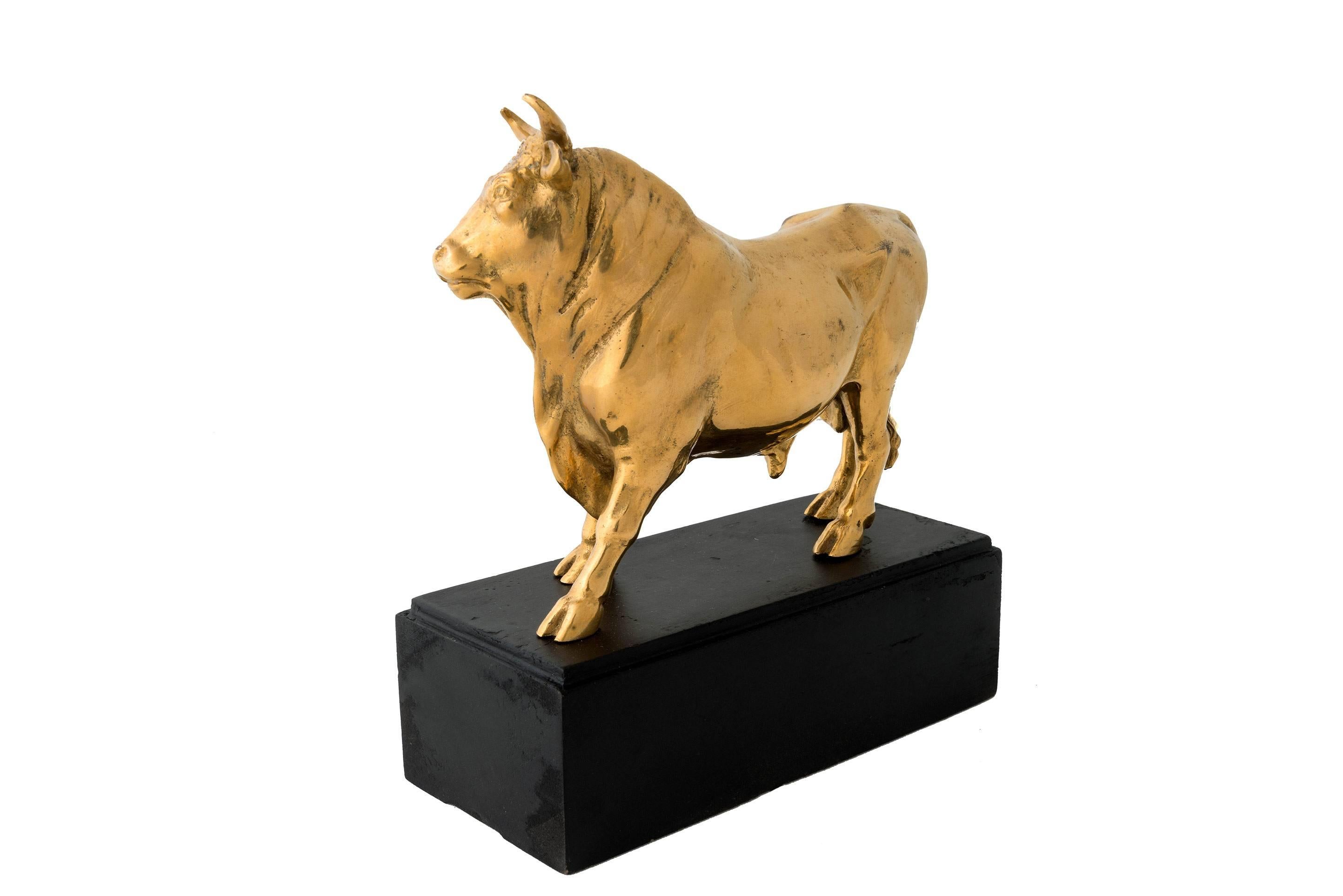 Fine gilt bronze sculpture of a bull, from late 17th century, Italy.
The sculpture itself measures 16.5cm by 6cm, and 12cm in height.
Provenance: Nicolas Landau Collection