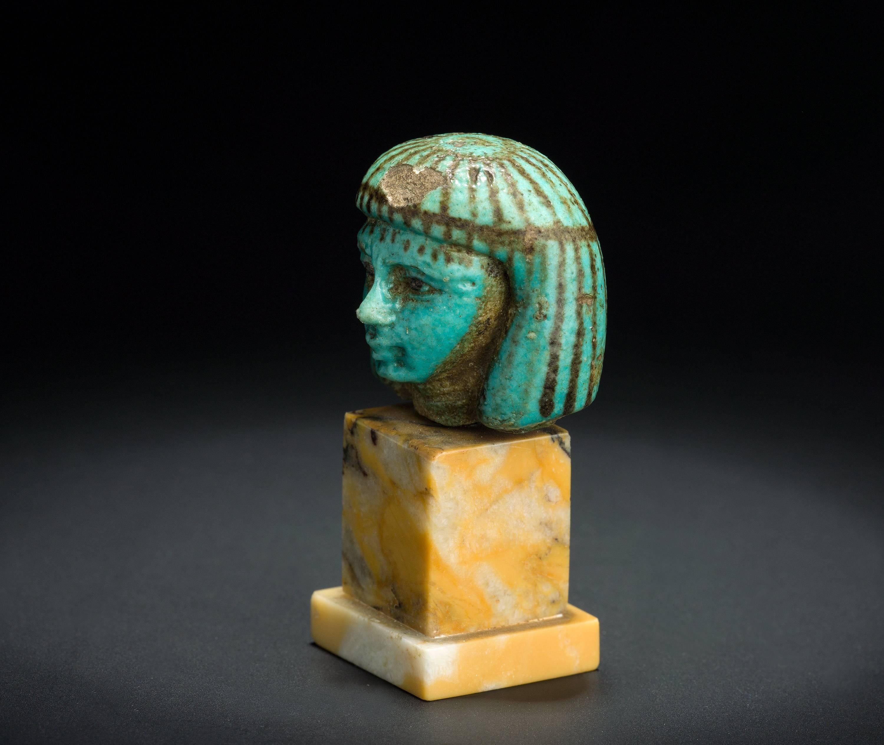 Ancient Egyptian Faience Female Head, Late New Kingdom In Excellent Condition For Sale In Lugano, CH