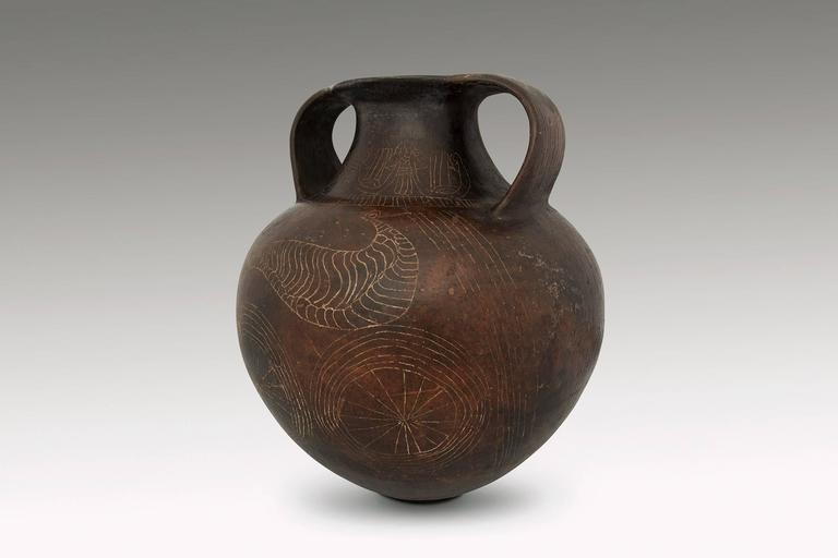 Ancient Etruscan Terracotta Amphora For Sale at 1stDibs