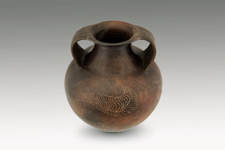 Ancient Etruscan Terracotta Amphora For Sale at 1stDibs