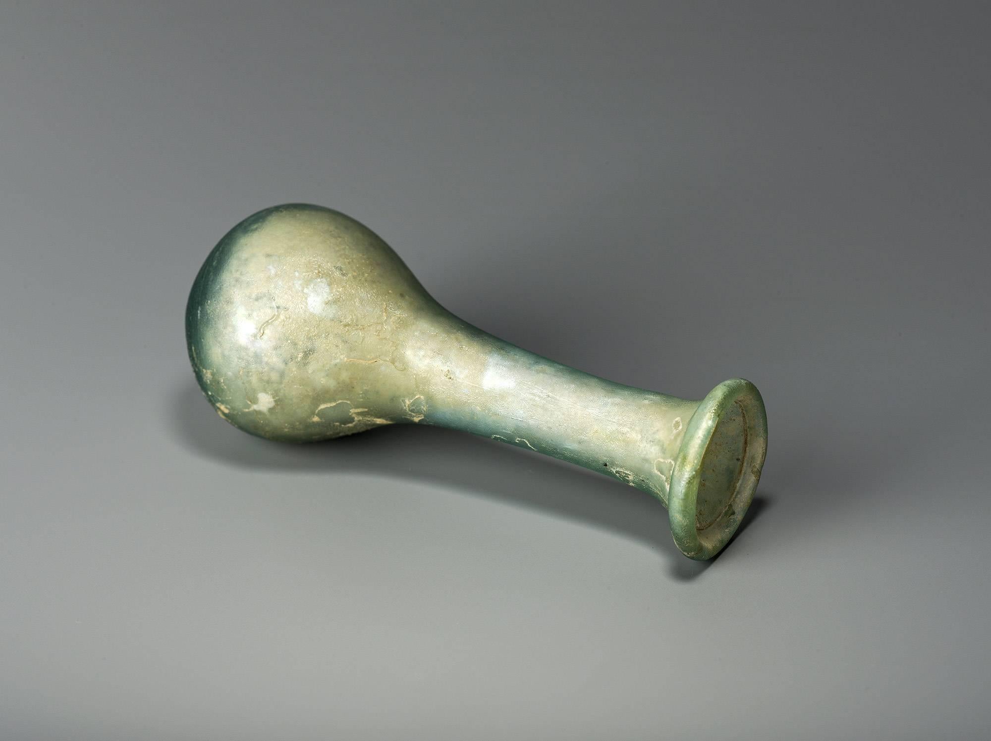 ancient roman glass vase