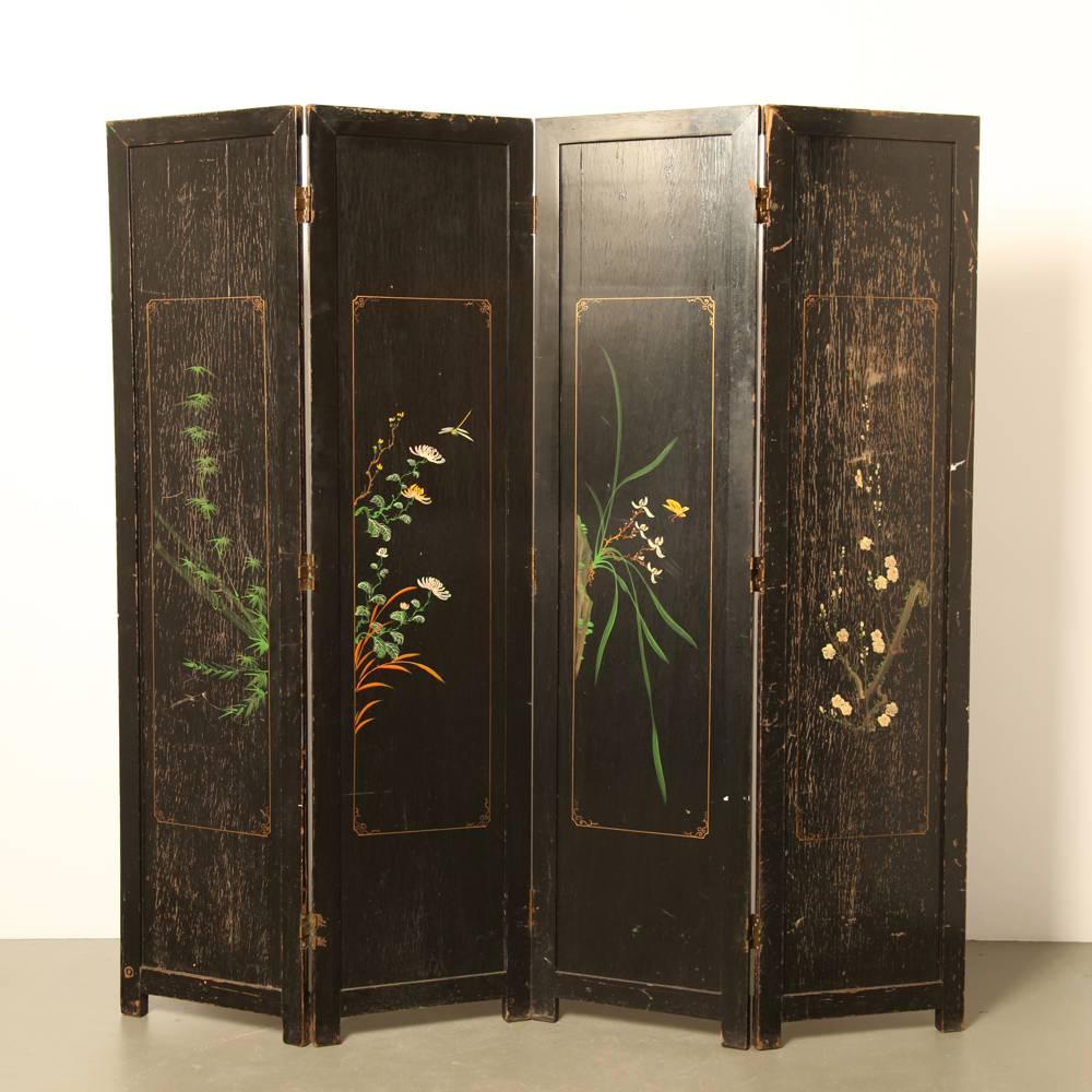 Chinese Export Large Chinese Room Divider or Folding Screen For Sale