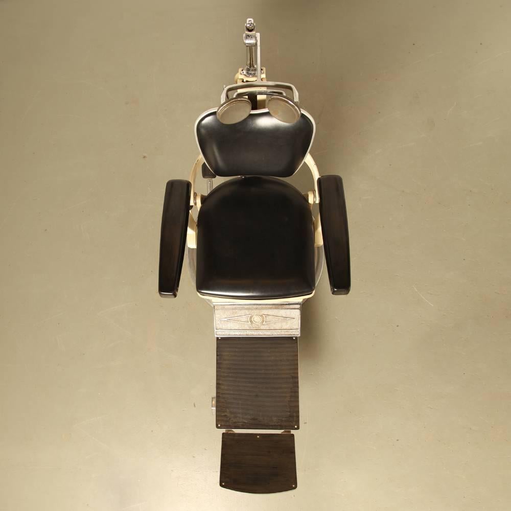 Mid-20th Century Vintage Siemens Dentist’s Chair