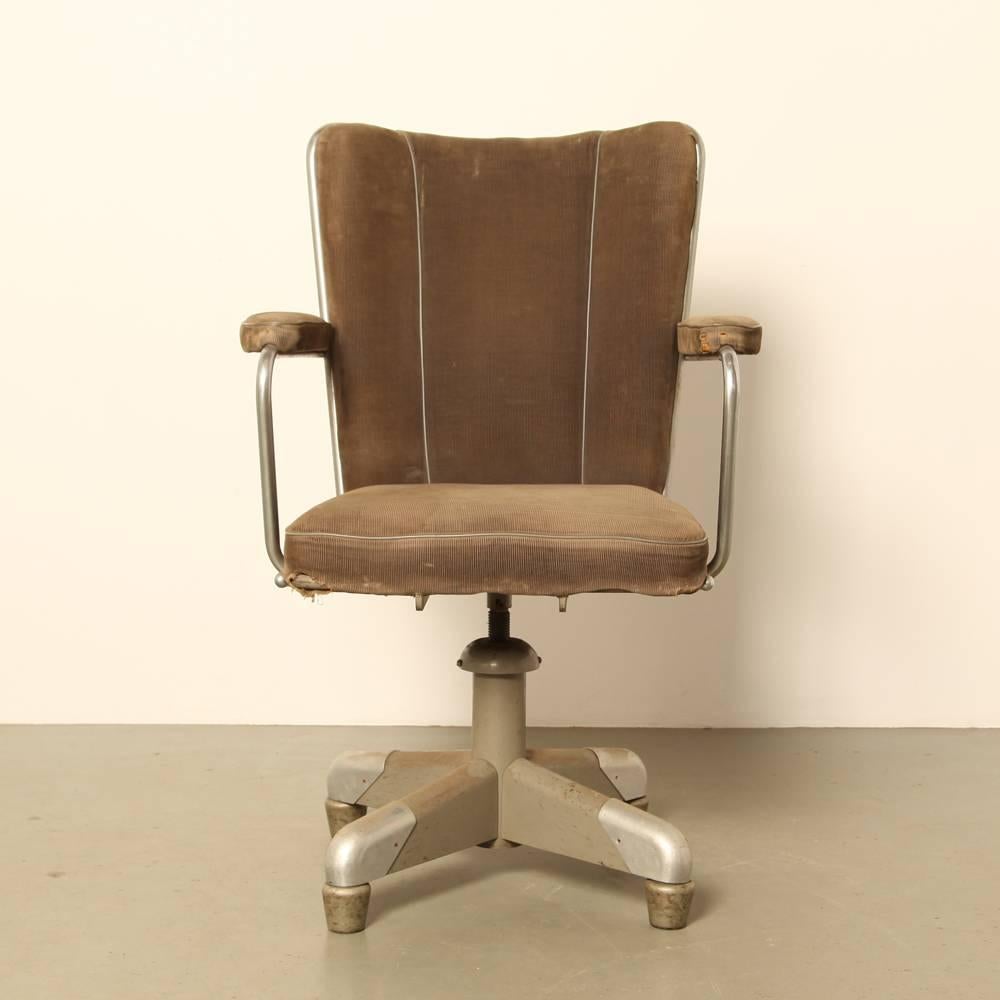 Mid-Century Modern Gispen Presidents Chair Model 357