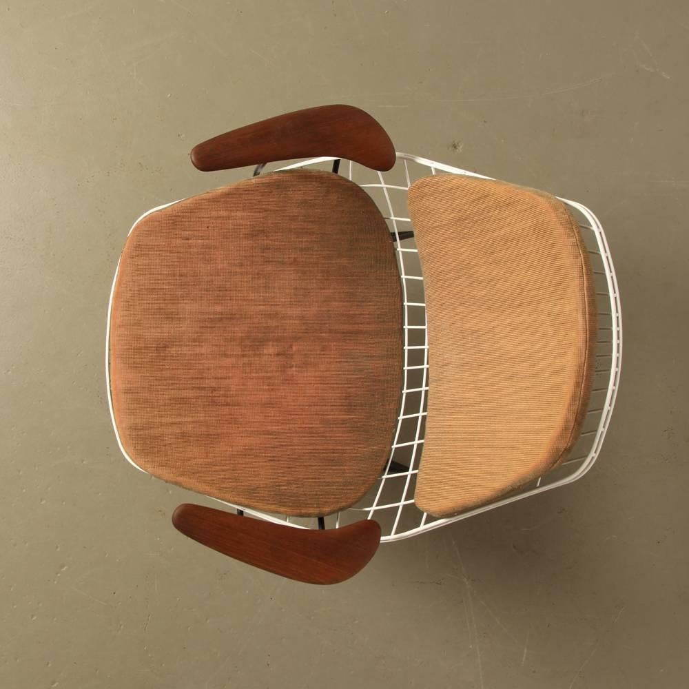 FM06 Wire Lounge Chair by Cees Braakman for Pastoe In Excellent Condition In Amsterdam, NL