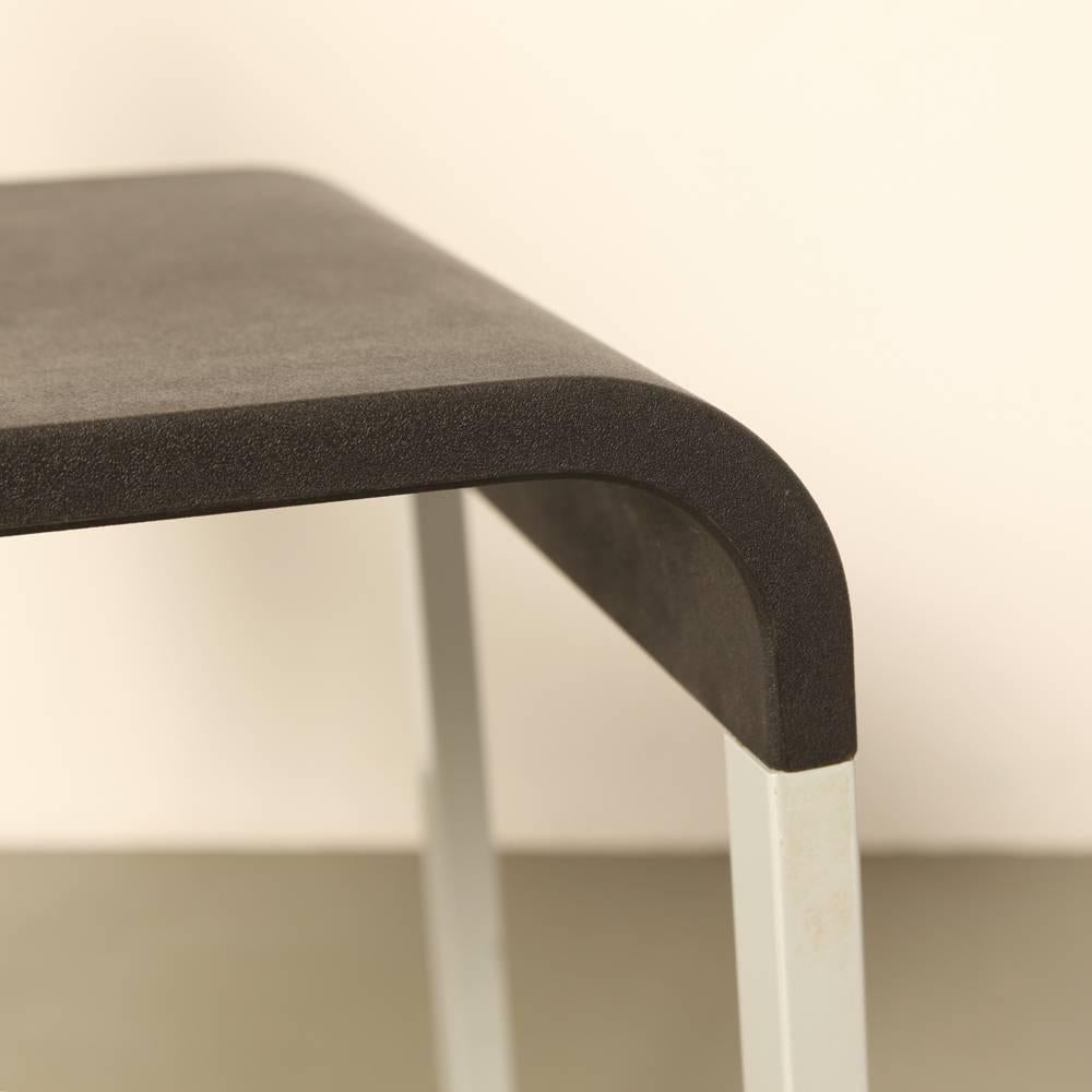 Vitra .03 Chair by Maarten van Severen in Black For Sale 2