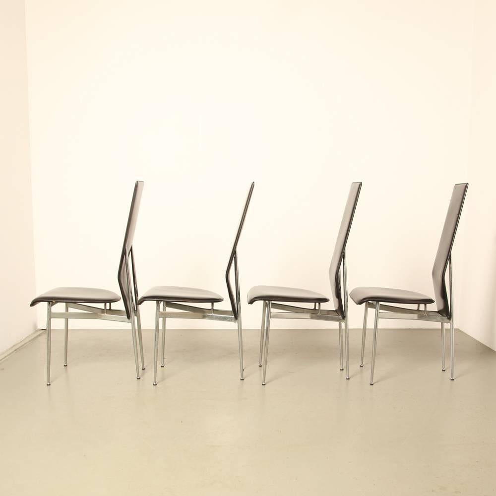 International Style Set of Four S-44 Chairs by Giancarlo Vegni & Gianfranco Gualtierotti for Fasem For Sale