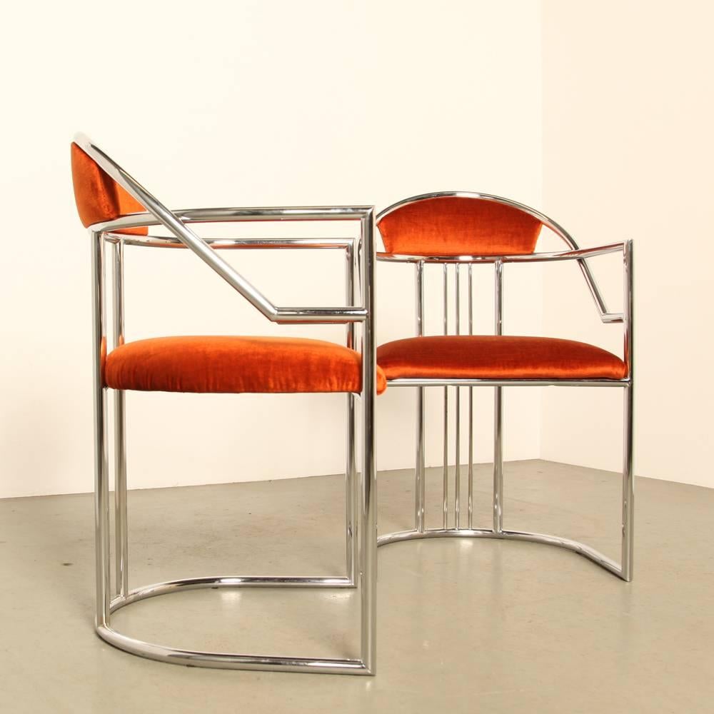 French Pair of Eileen Gray Style Bent Chroom Tube Chairs For Sale