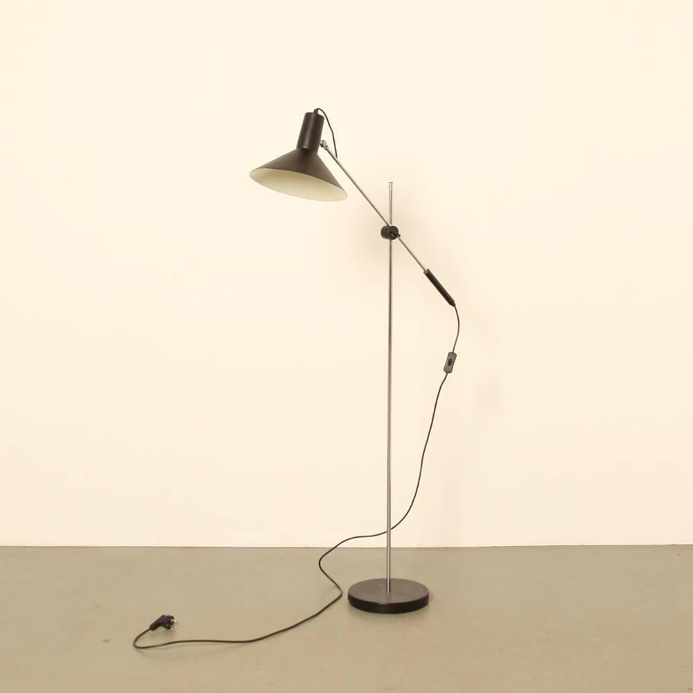 Painted Counterbalance Floor Lamp by J J M Hoogervorst for Anvia For Sale