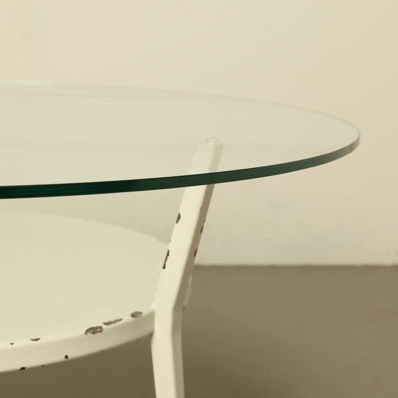 Mid-Century Modern Friso Kramer Ahrend Round Coffee Table For Sale