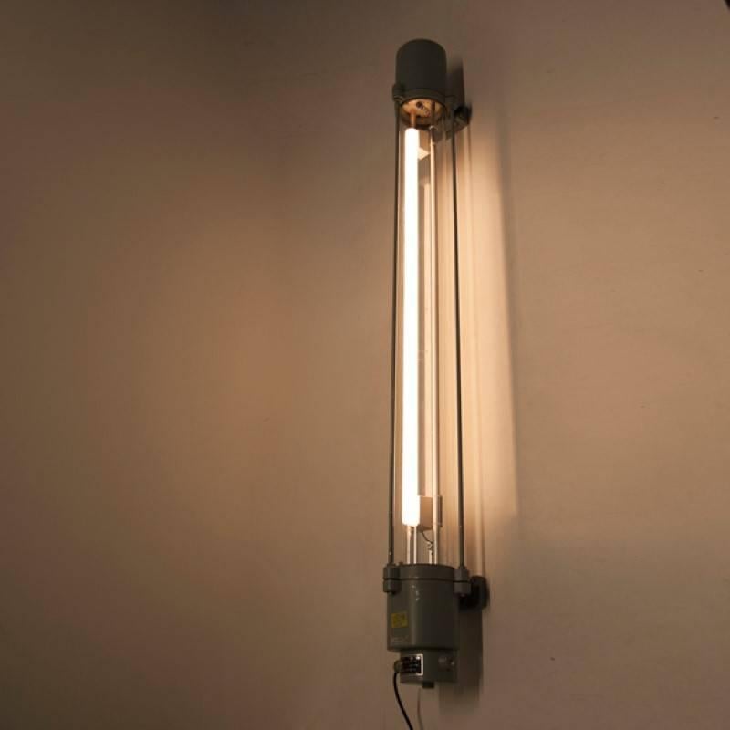 Industrial DDR Fluorescent Tube Light For Sale
