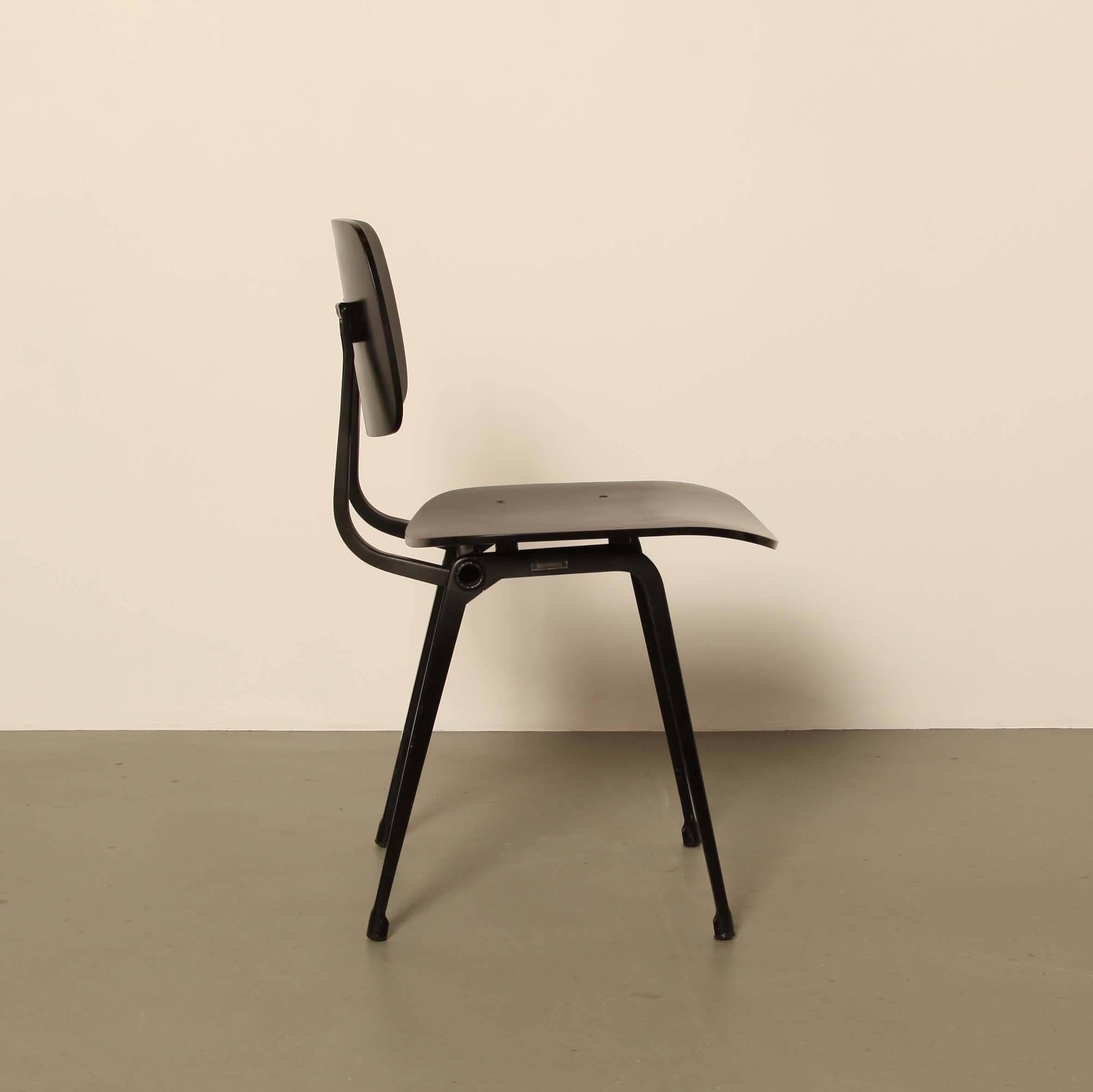 Mid-Century Modern Revolt Chair by Friso Kramer for Ahrend Cirkel in Black