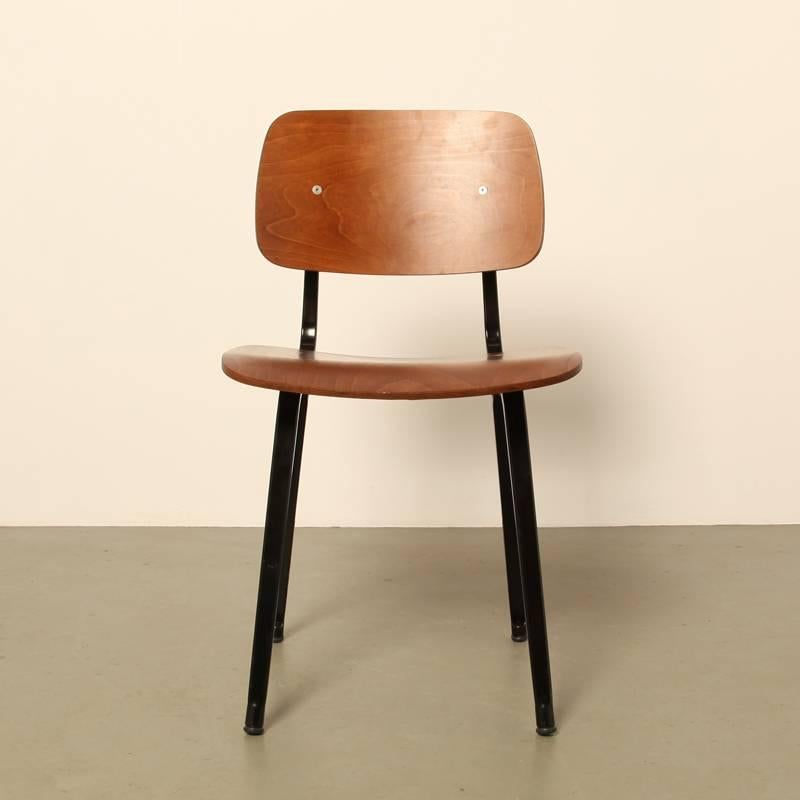 Mid-Century Modern Revolt Chair by Friso Kramer for Ahrend Cirkel For Sale