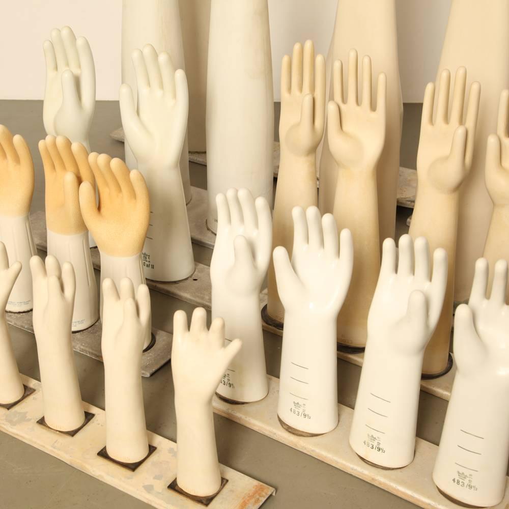 Porcelain Latex Glove Mold S Yellow Textured For Sale 1