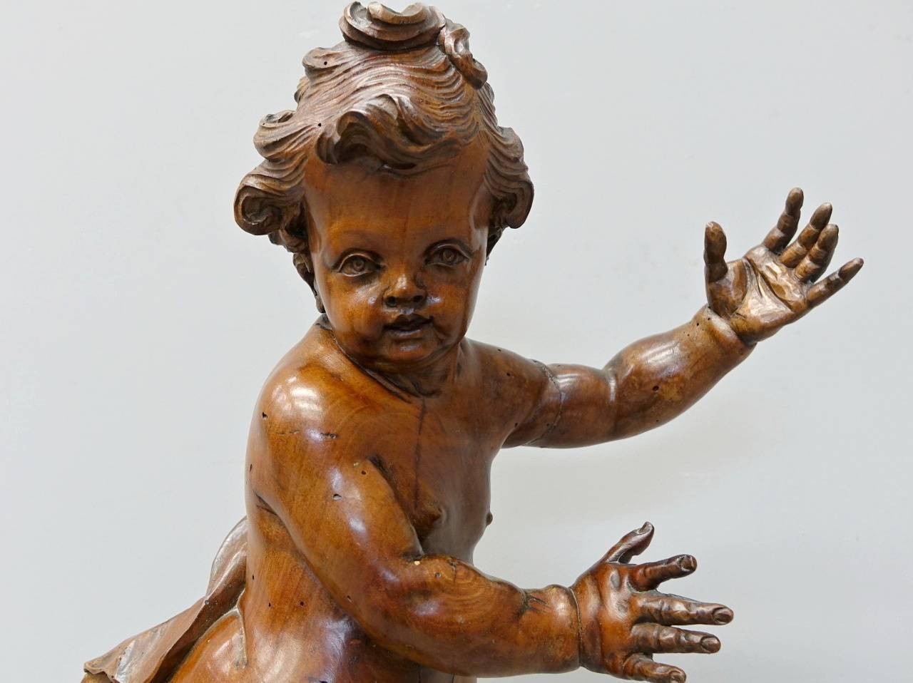 Italian 17th Century Old Carved Walnut Two Putti by Andrea Brustolon For Sale