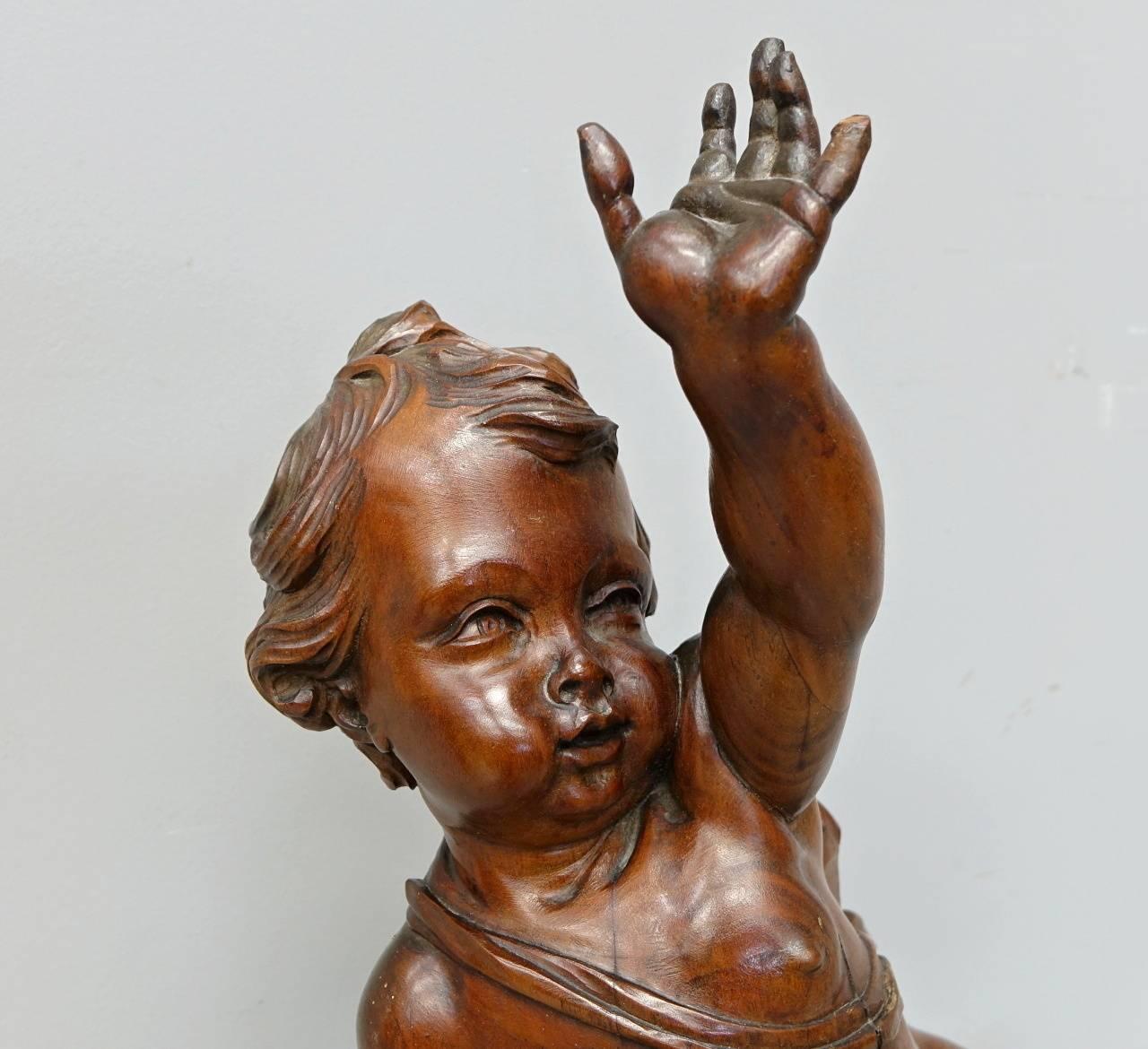 17th Century Old Carved Walnut Two Putti by Andrea Brustolon For Sale 1