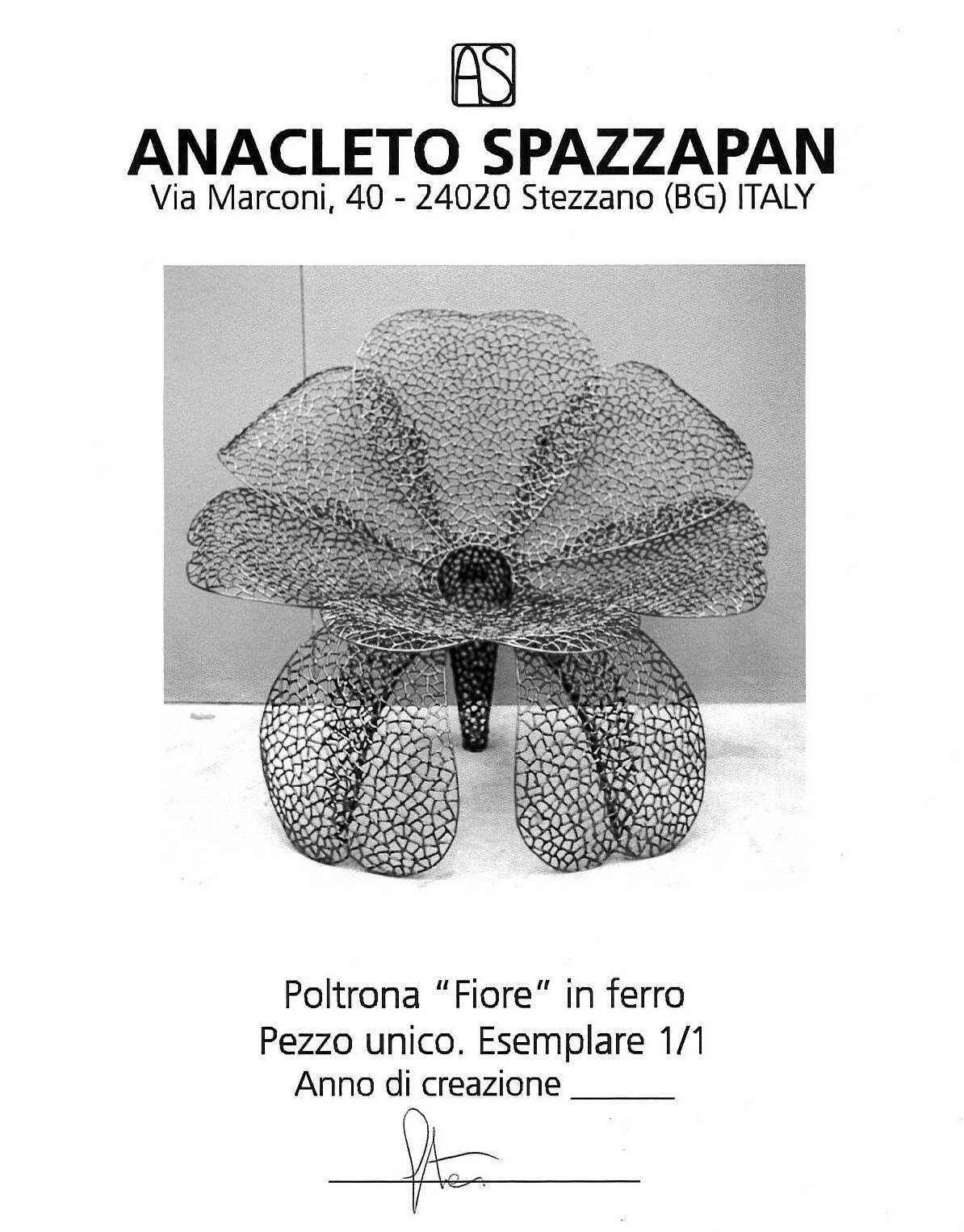 Modern metal flower armchair 
by Anacleto Spazzapan, 
Italy 2009.
single edition, number 1 / 1 
hand welded (one month of work)
certificate of artist authenticity.

A multifaceted artist, Anacleto Spazzapan was born in Luino, Italy in 1943