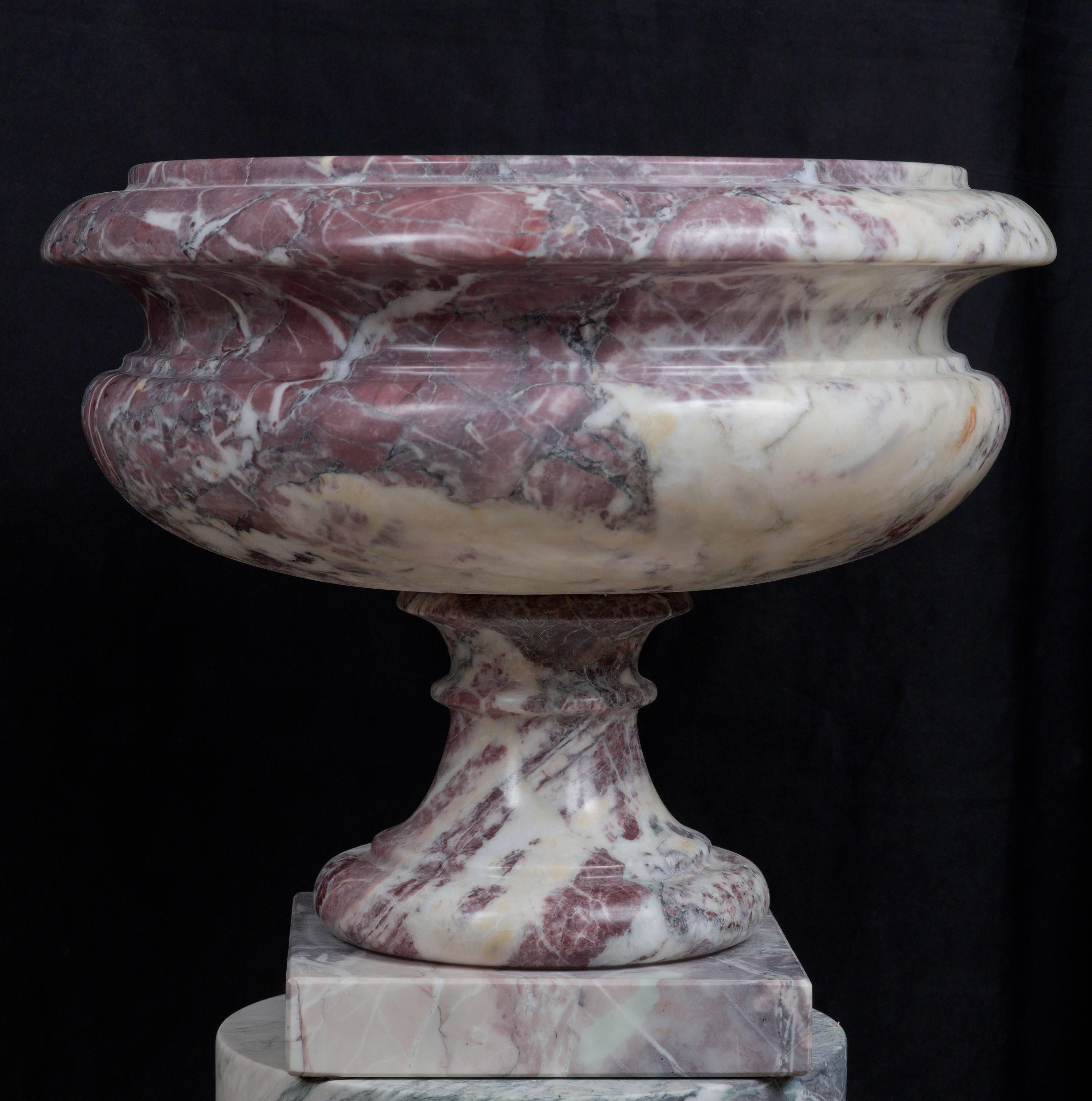 Italian Marble Vase in Neoclassical Style 3