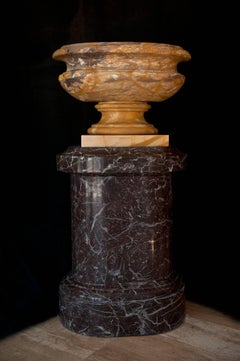 20th Century Italian Tuscany Neoclassical Siena Yellow Marble Center Vase
