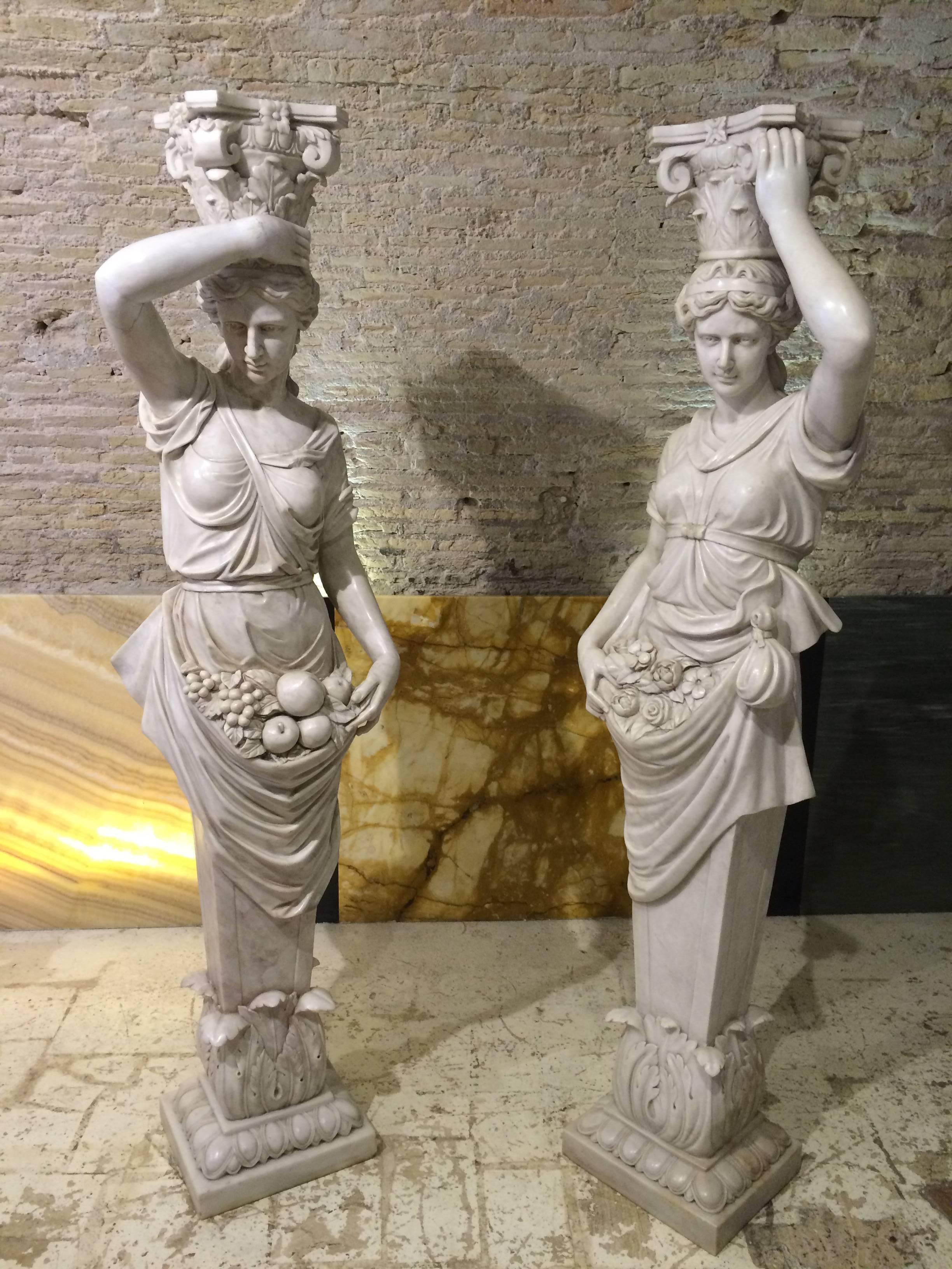 19th Marble Pair of Sculptures of Caryatids Italian   In Good Condition In Roma, IT