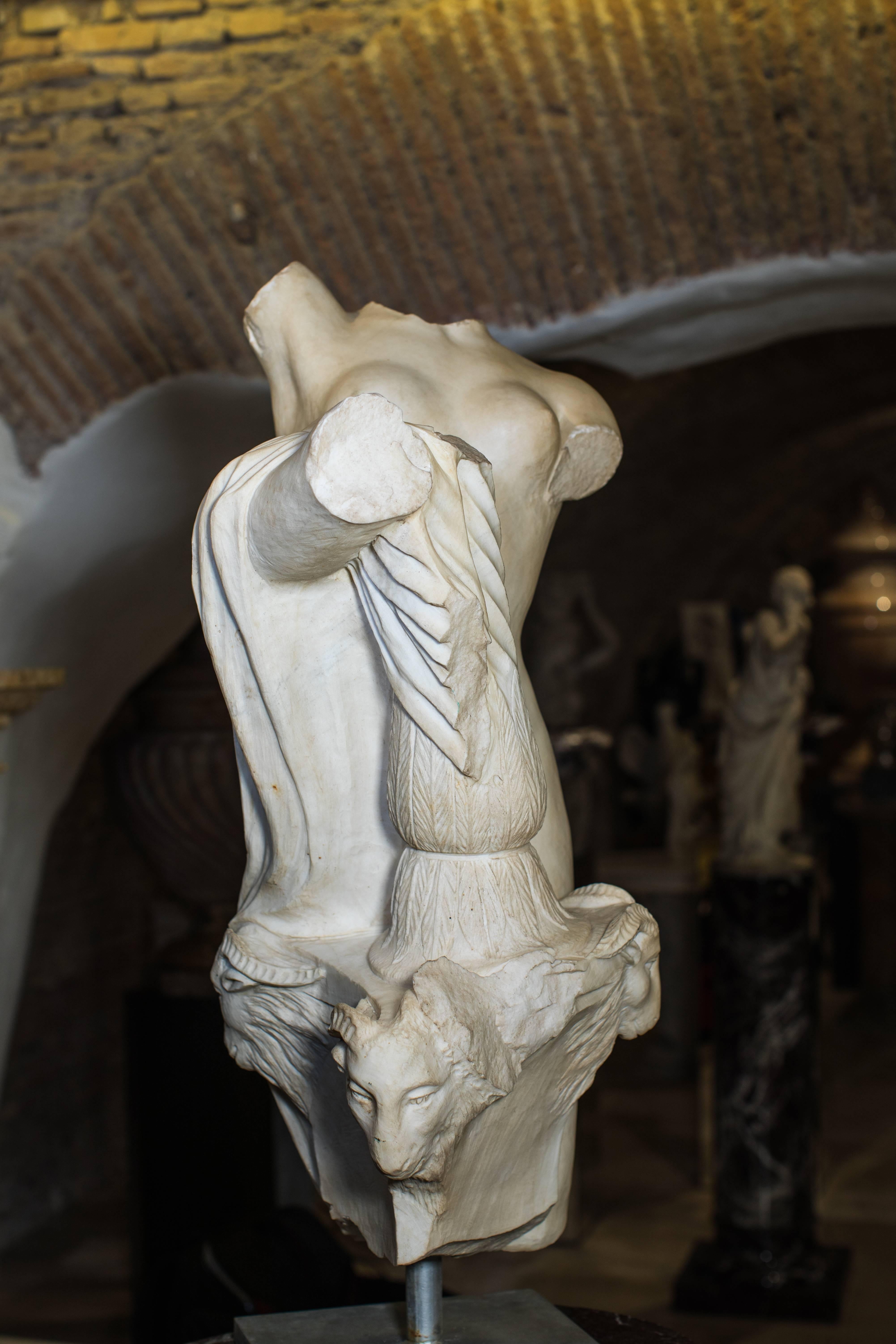 Hand-Carved 20th Century, Italian White Marble Classical Roman Sculpture Maid Torchbearer For Sale