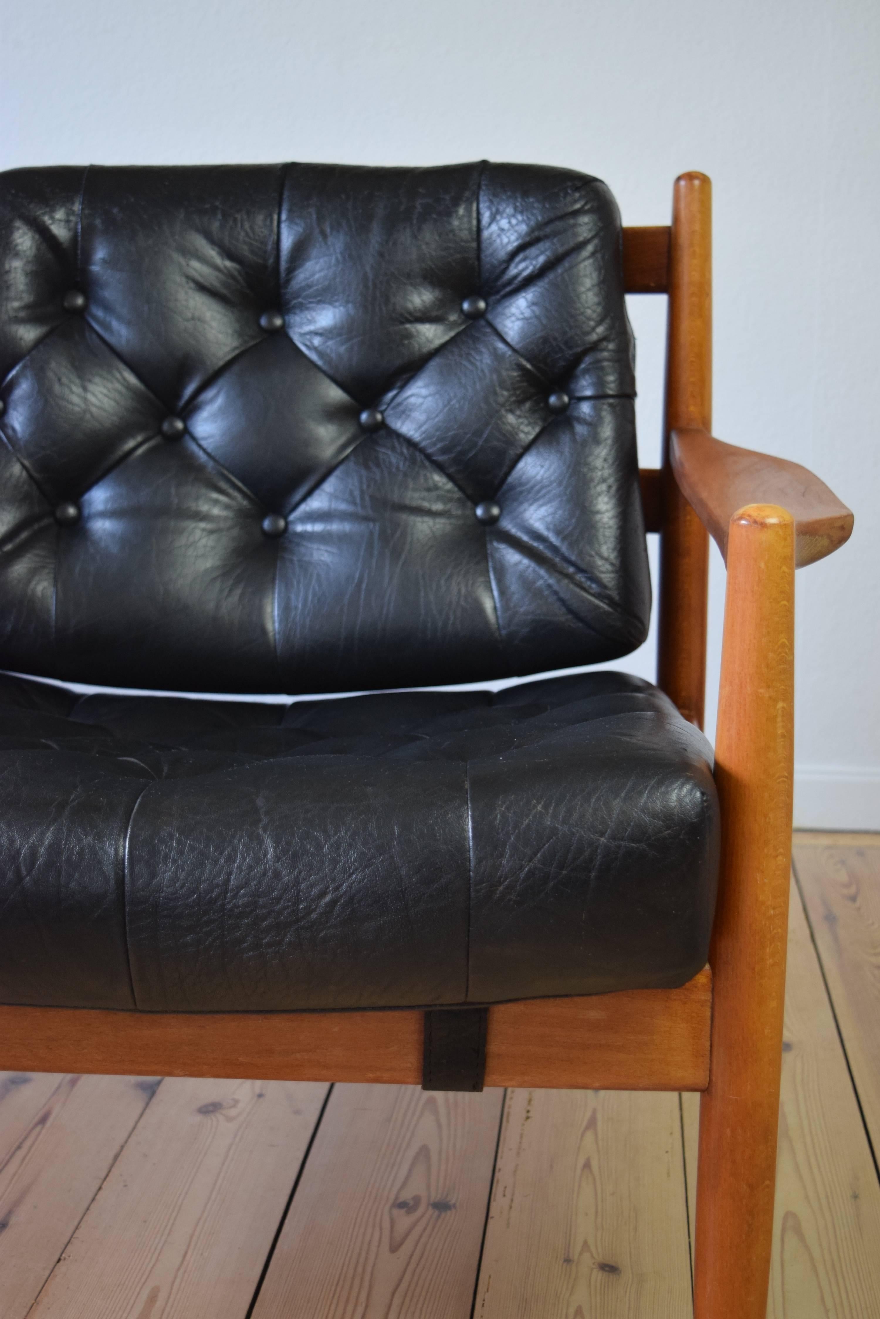 Danish Leather Lounge Chair, 1960s 1