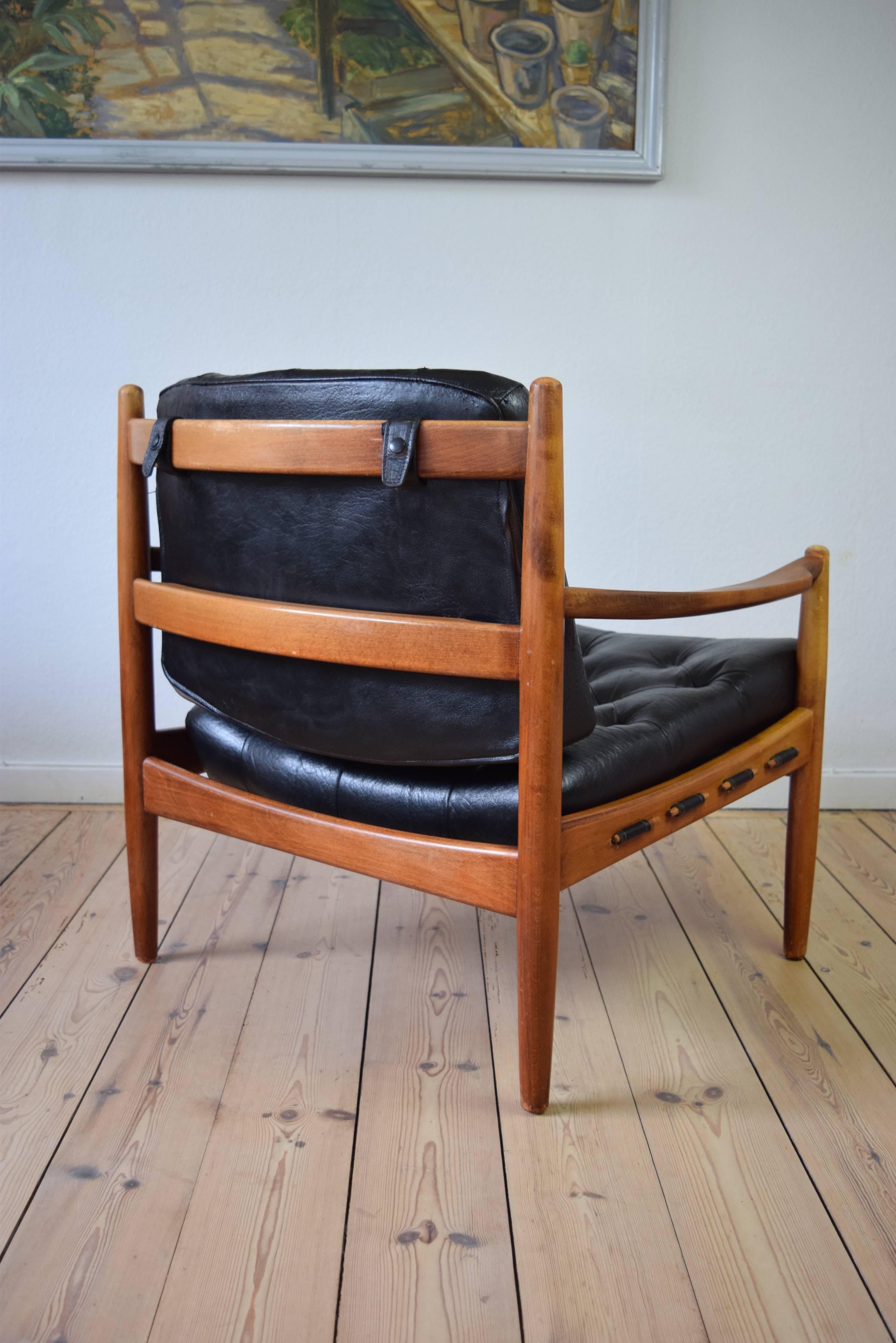 Danish Leather Lounge Chair, 1960s 2