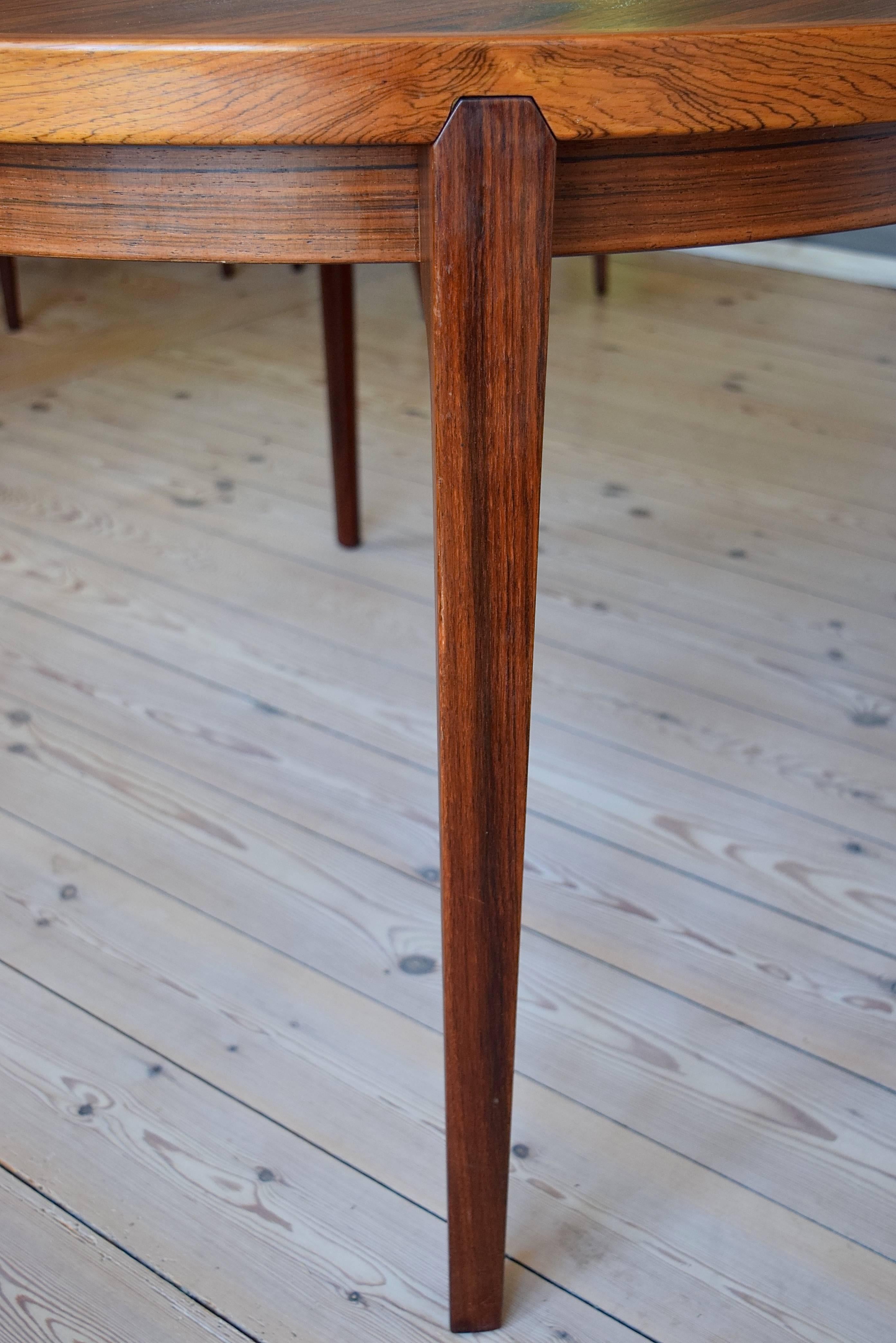Danish Rosewood Dining Table, Heltborg Møbler In Good Condition In Nyborg, DK