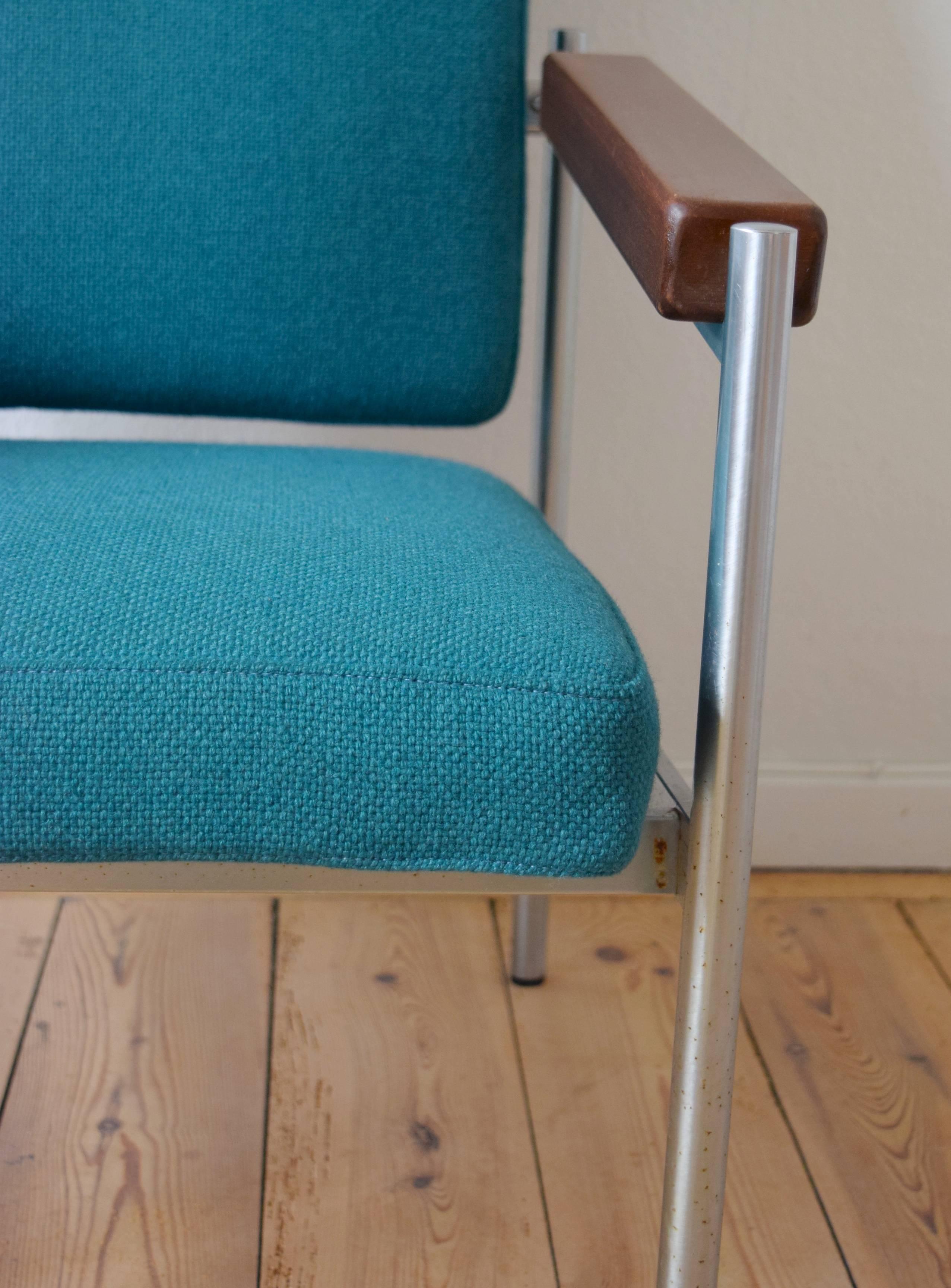 Late 20th Century Danish Mid-Century Kay Bæch Hansen Chrome & Teak Lounge Chair For Fritz Hansen For Sale