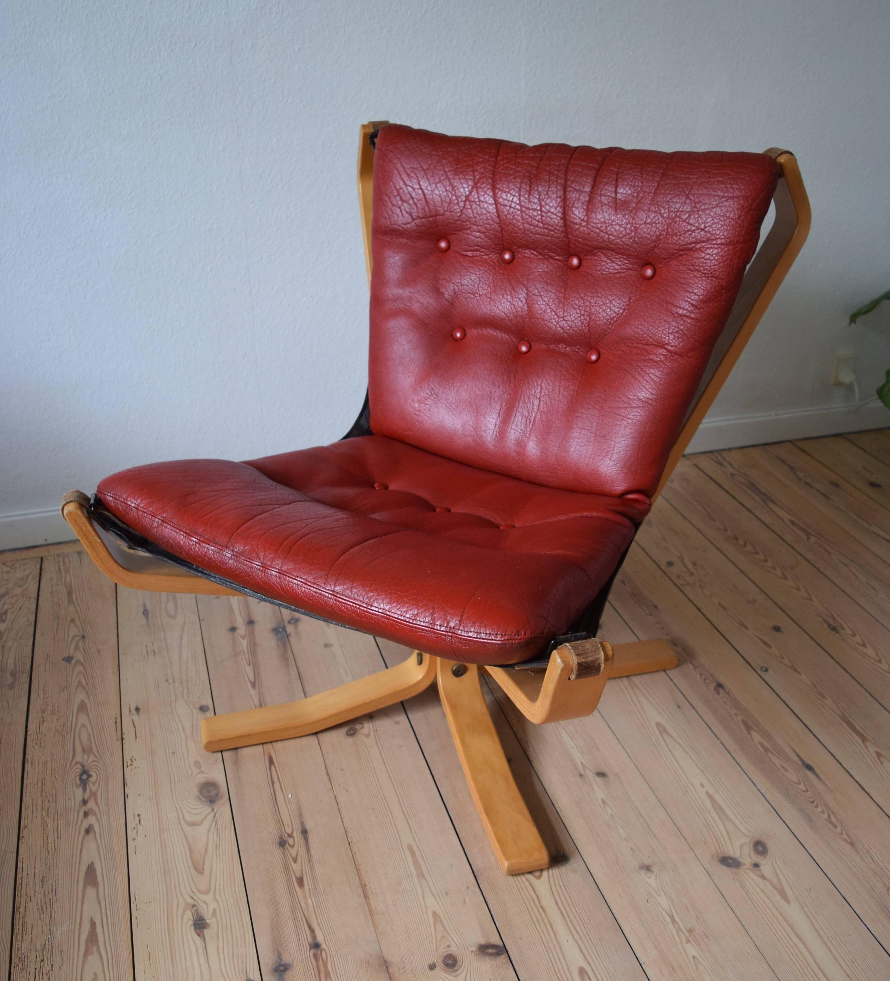 Danish Mid-Century Falcon Chair with Buffalo Leather by Sigurd Ressell