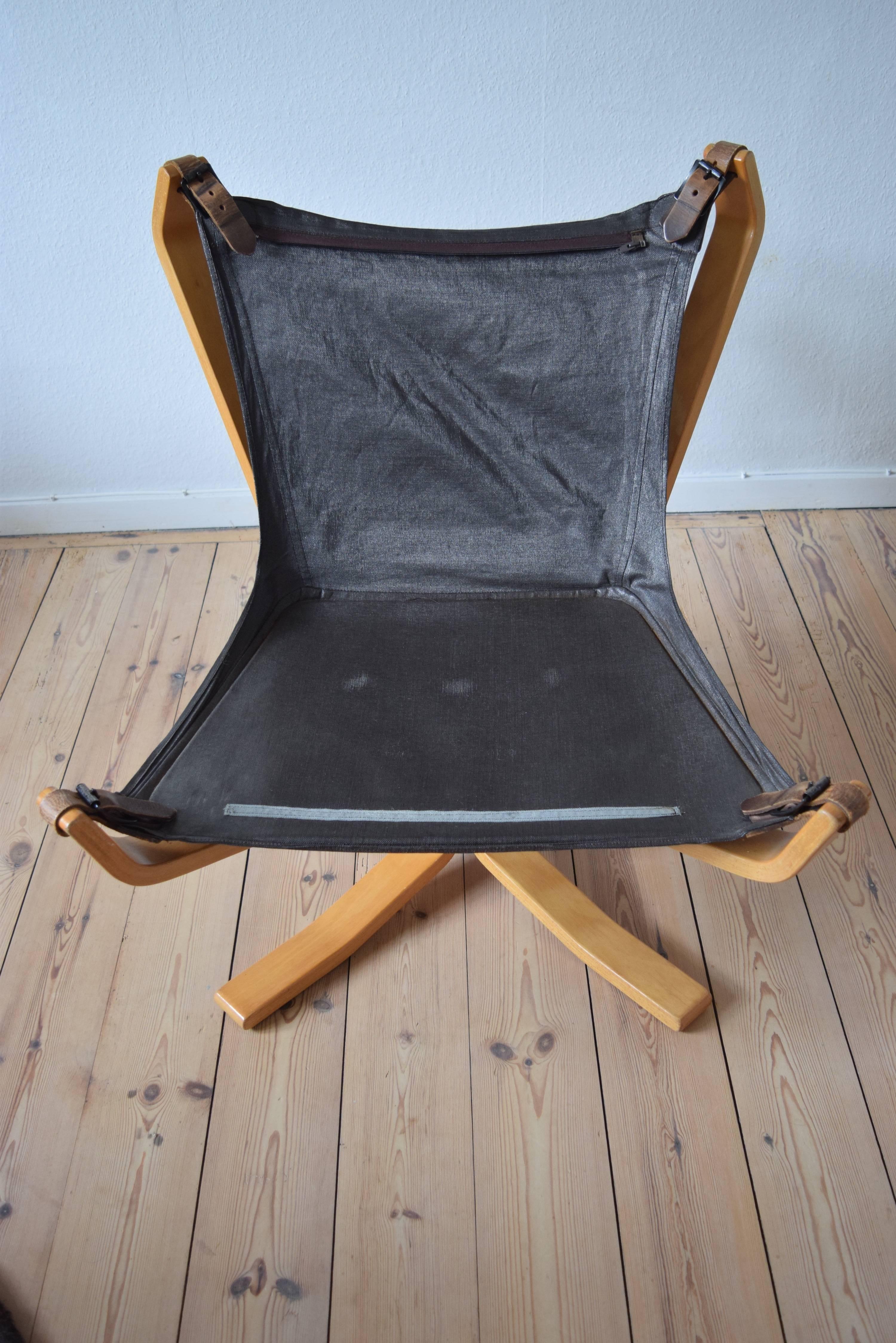 Mid-Century Falcon Chair with Buffalo Leather by Sigurd Ressell 3