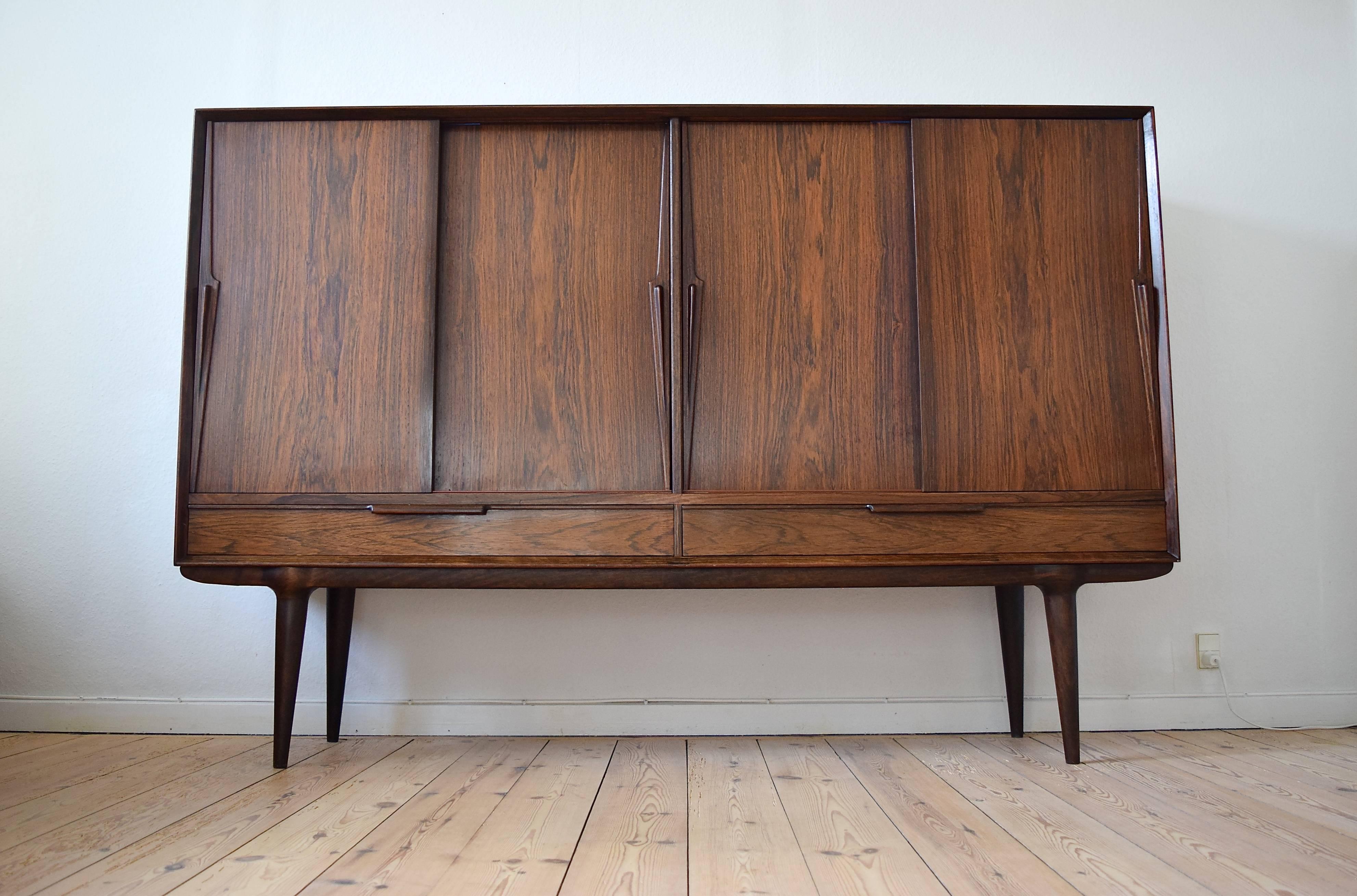 Rosewood Credenza from Gunni Oman Møbelfabrik In Good Condition In Nyborg, DK