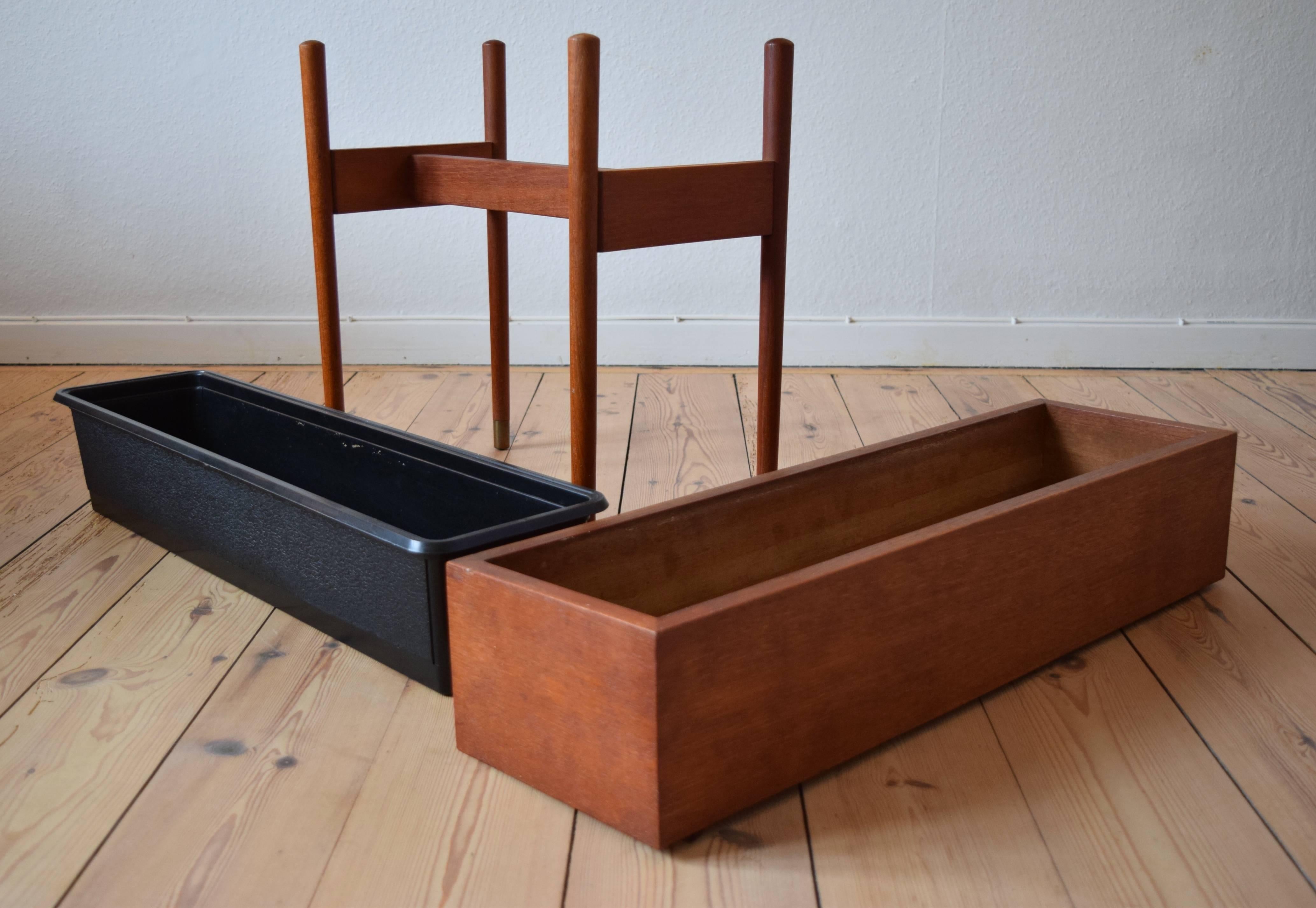 Midcentury Danish Teak Planter 4