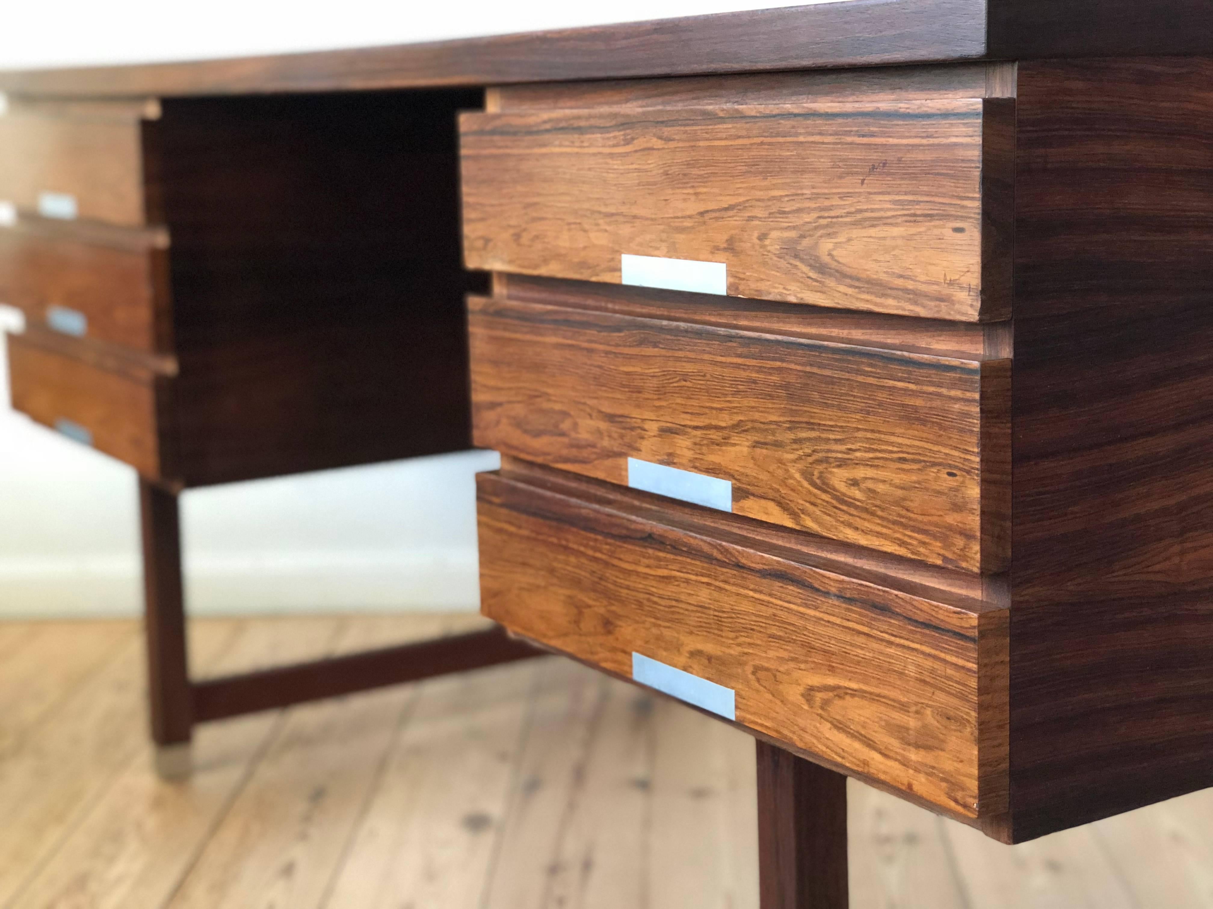 EP401 Rosewood Executive Desk by Kai Kristiansen for Schou Andersen, 1960s For Sale 3