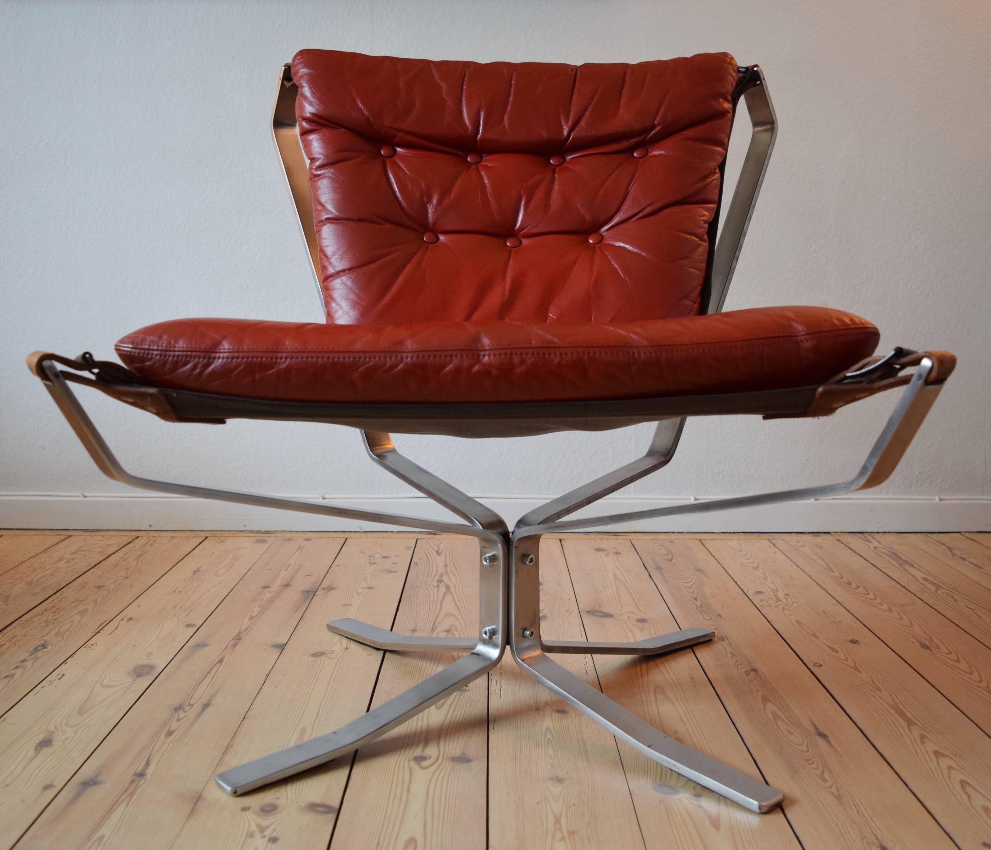 Mid-Century Modern Danish Chrome Base Falcon Chair, SIgurd Ressell, 1970's. For Sale