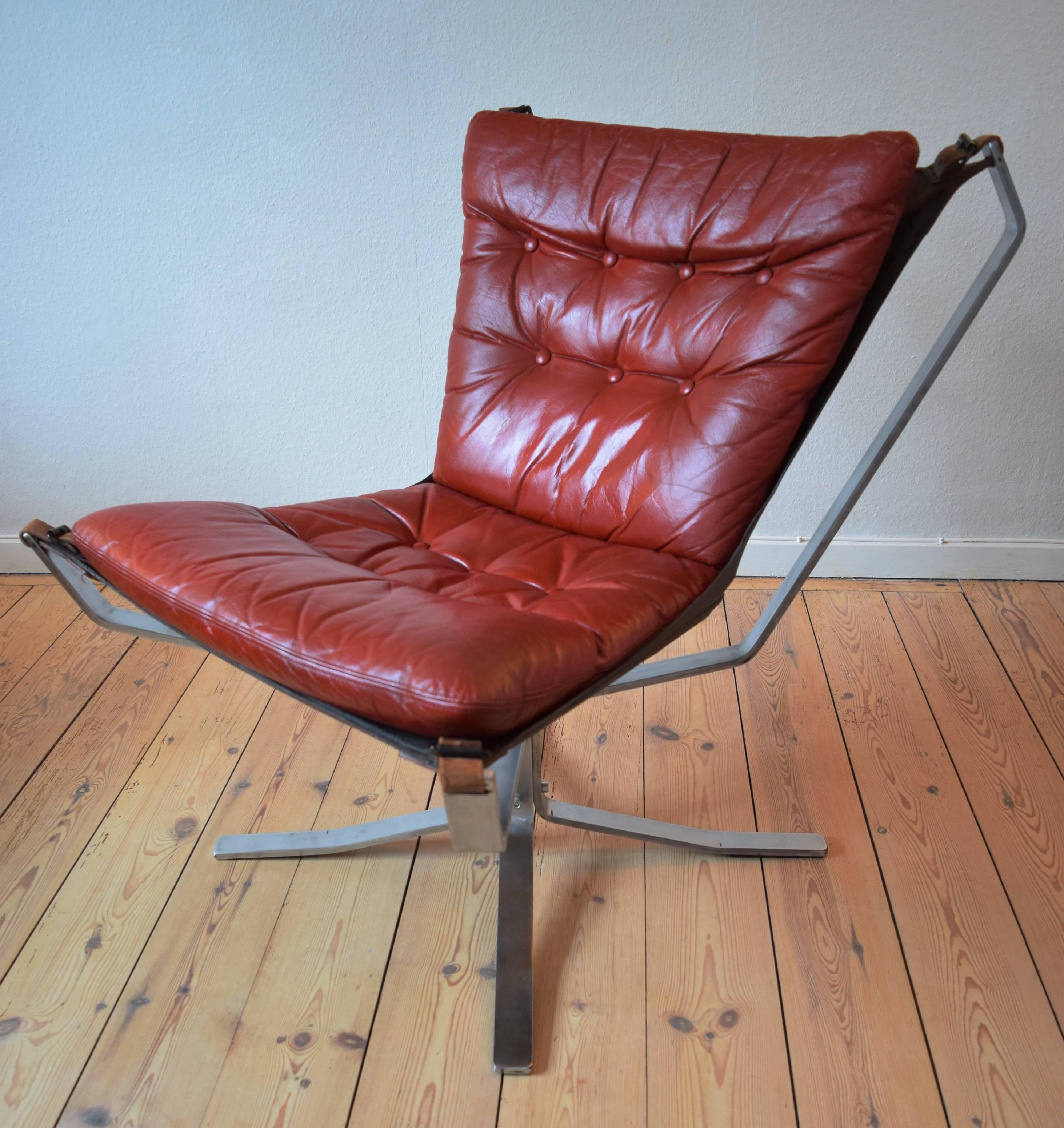 Leather Danish Chrome Base Falcon Chair, SIgurd Ressell, 1970's. For Sale