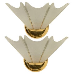 Apliques y candelabros de metal