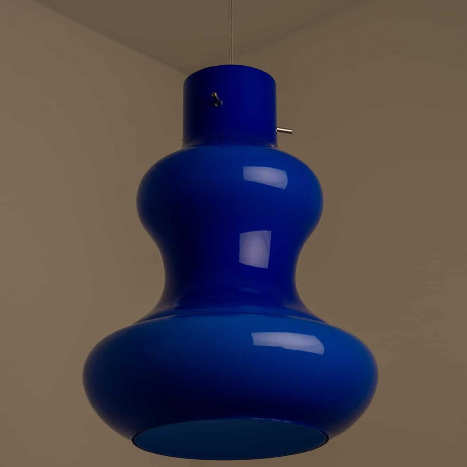 XX secolo 1 delle 5 luci a sospensione in vetro di Murano di Massimo Vignelli per Venini, 1960 in vendita