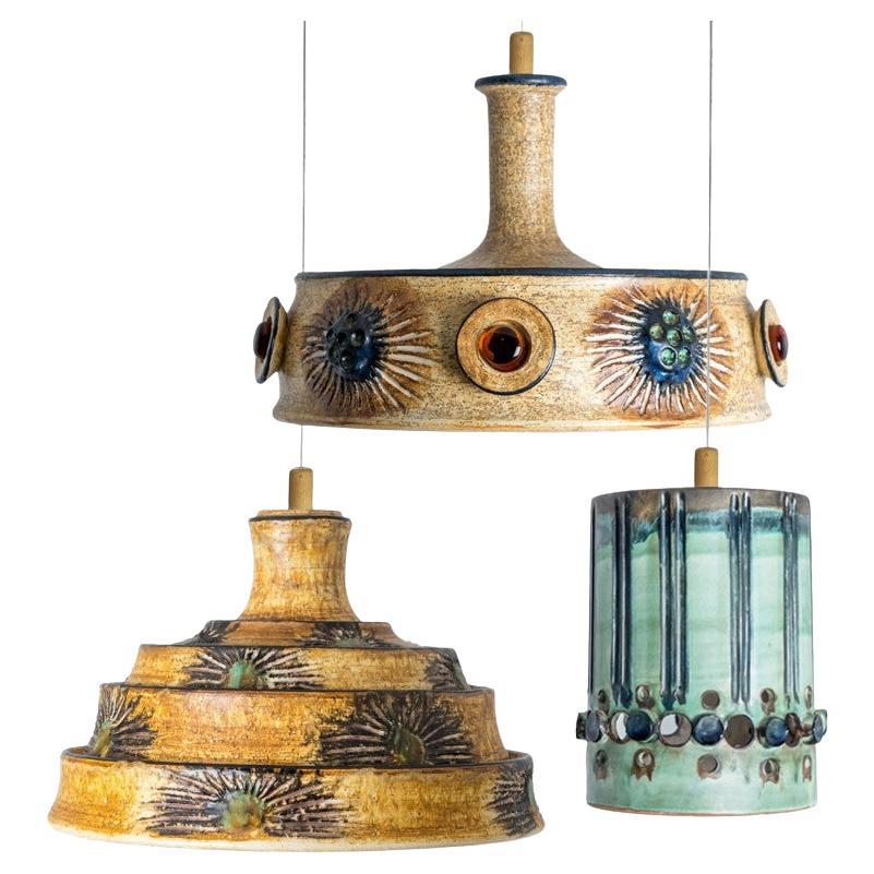 1 di 3 Lampade a sospensione in ceramica blu, Danimarca, 1970 in vendita