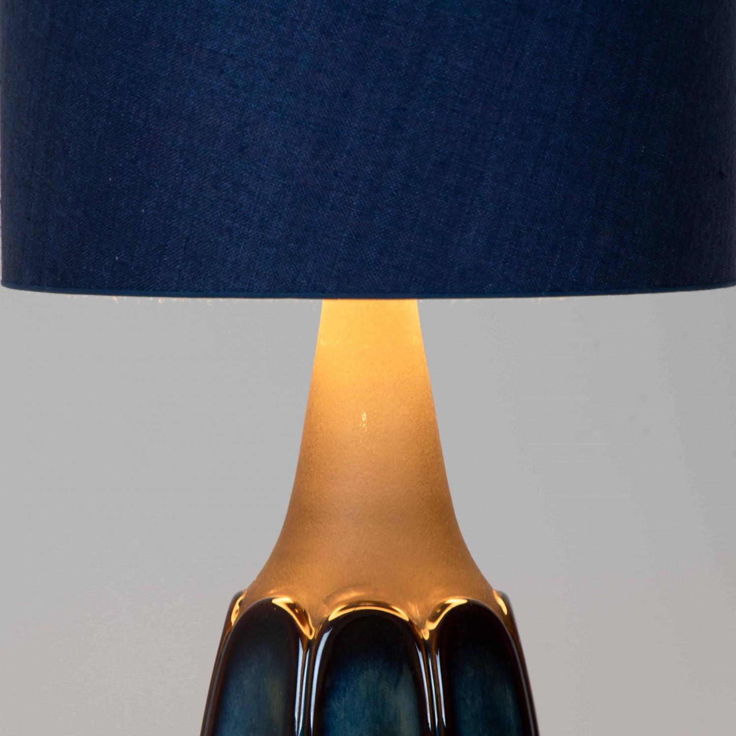 1 von 3 Soholm Tischlampen mit CUSTOM MADE Lampenschirmen aus Seide, René Houben 1960 im Angebot 11