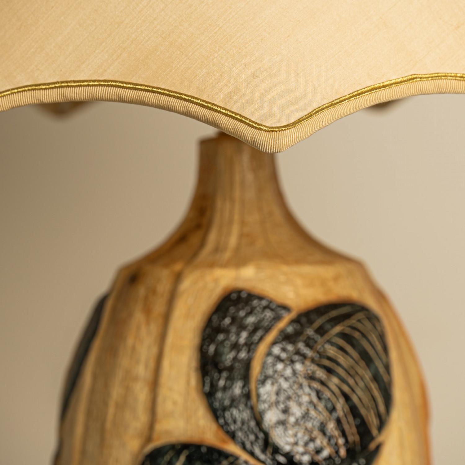 1 des 2 lampes de table en céramique de Noomi Backhausen pour Soholm Silk Shade, 1960 en vente 3