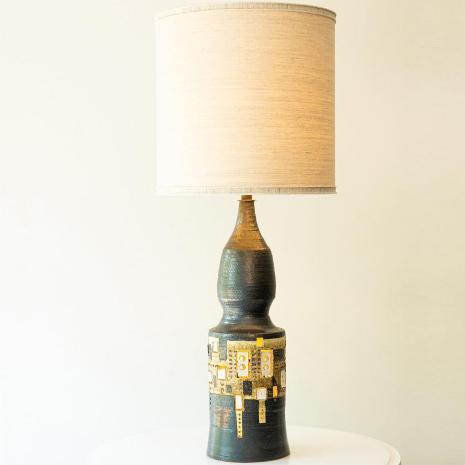 XL Iridescent Anthracite Ceramic FLoor Table Lamp, Silk Lampshade by R. Houben In Good Condition For Sale In Rijssen, NL
