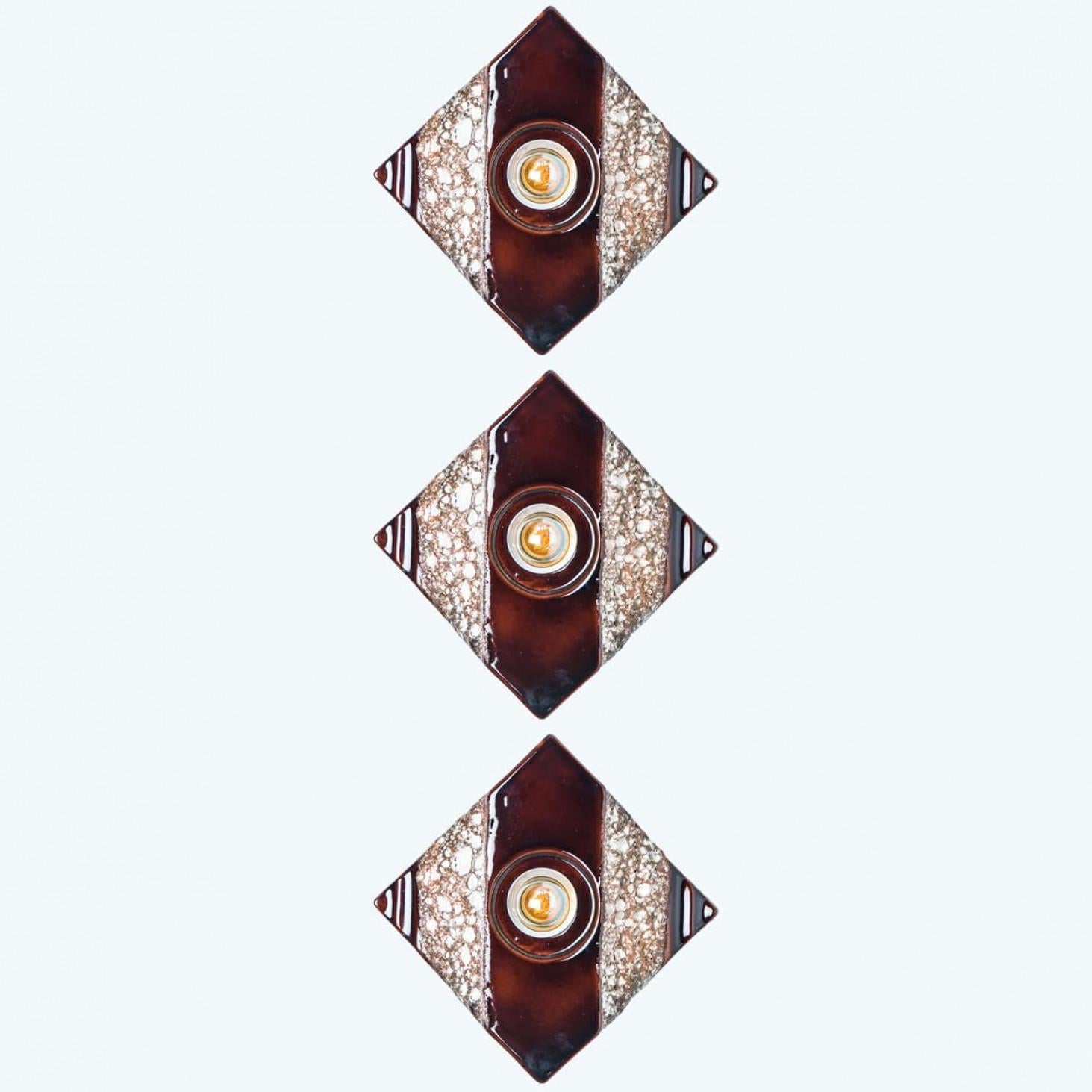 Tedesco 1 dei 3  Applique quadrate in ceramica a righe scure, Germania, 1970 in vendita