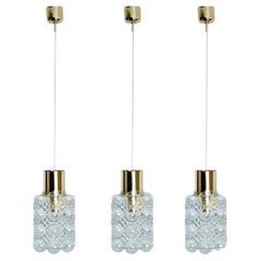 Chandeliers and Pendants