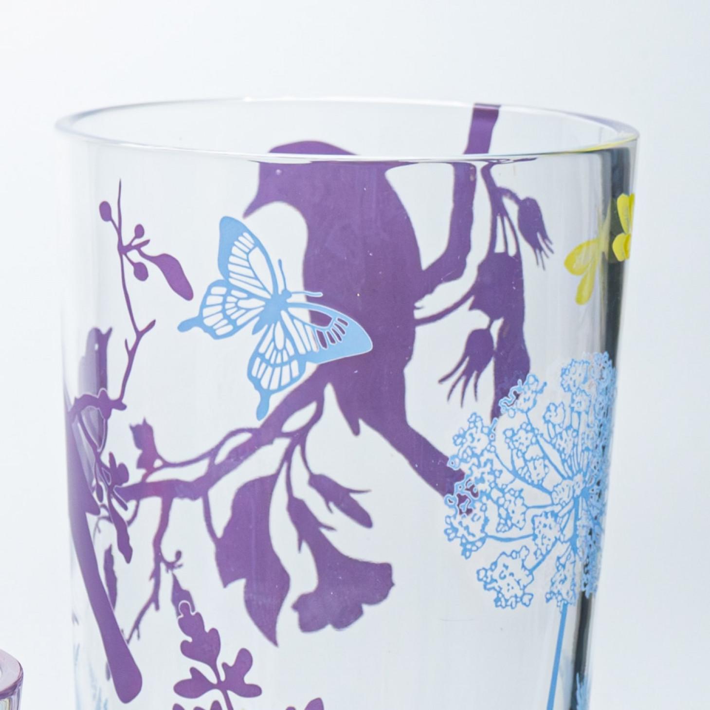 Baccarat, Set of 3 Crystal Vases, Printed Polychrome Decoration, France, 2006 In Good Condition For Sale In Rijssen, NL