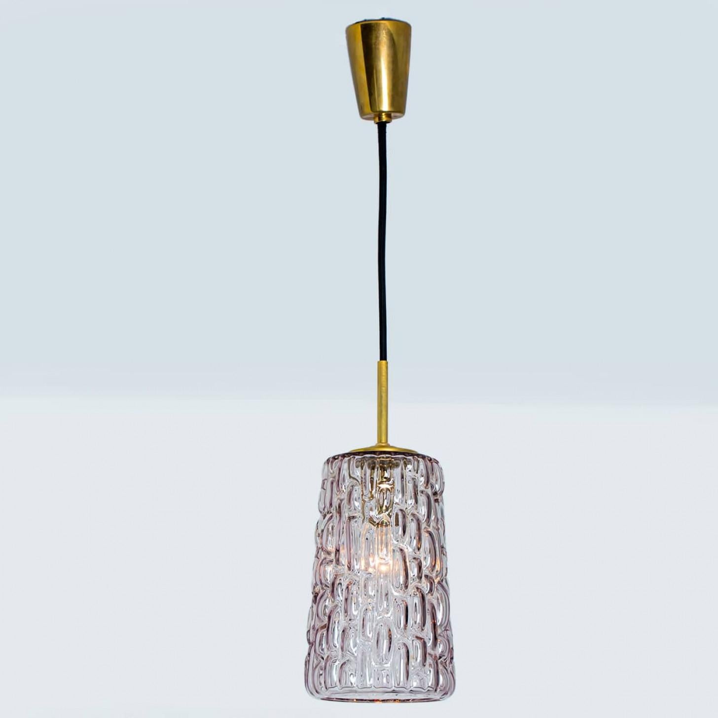 Diverse luci a sospensione in vetro viola nello stile di Kalmar, anni '50 in vendita 3